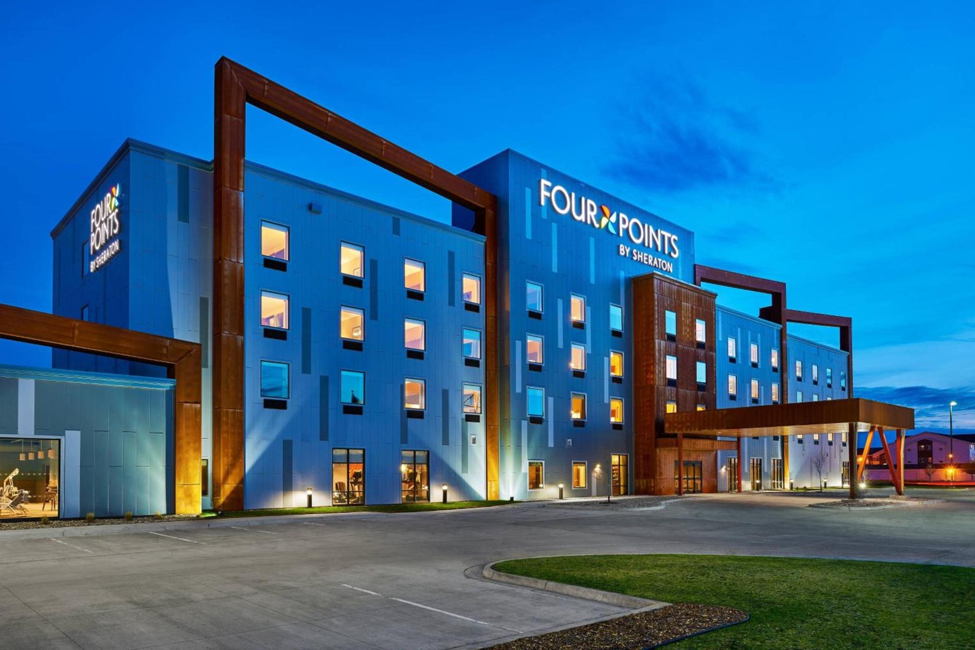 Four Points by Sheraton Fargo Medical Center photo 1