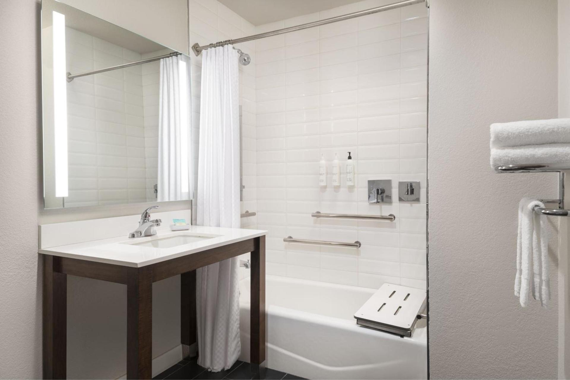 Four Points by Sheraton Tucson Airport photo 26
