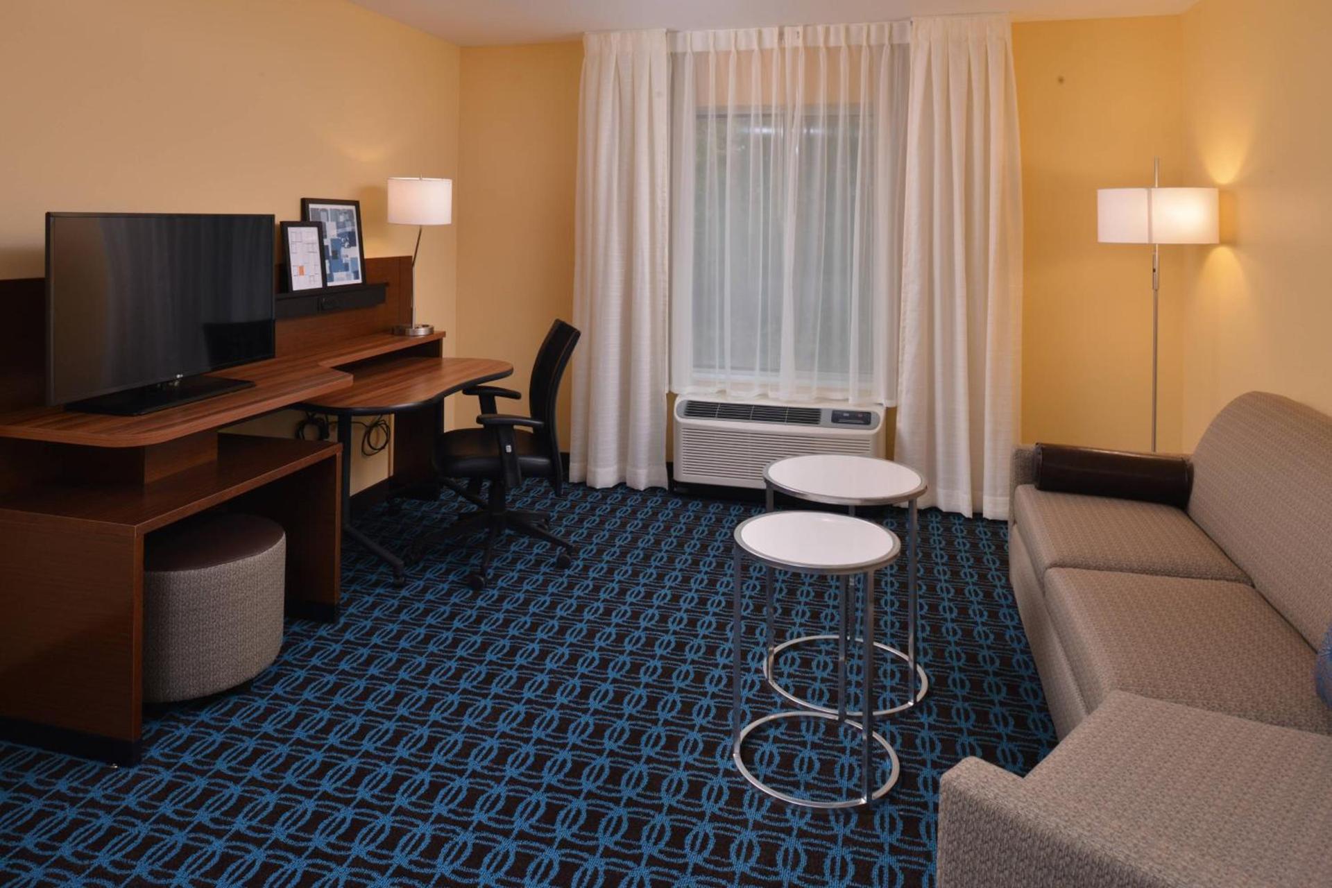 Fairfield Inn & Suites by Marriott Fremont photo 9