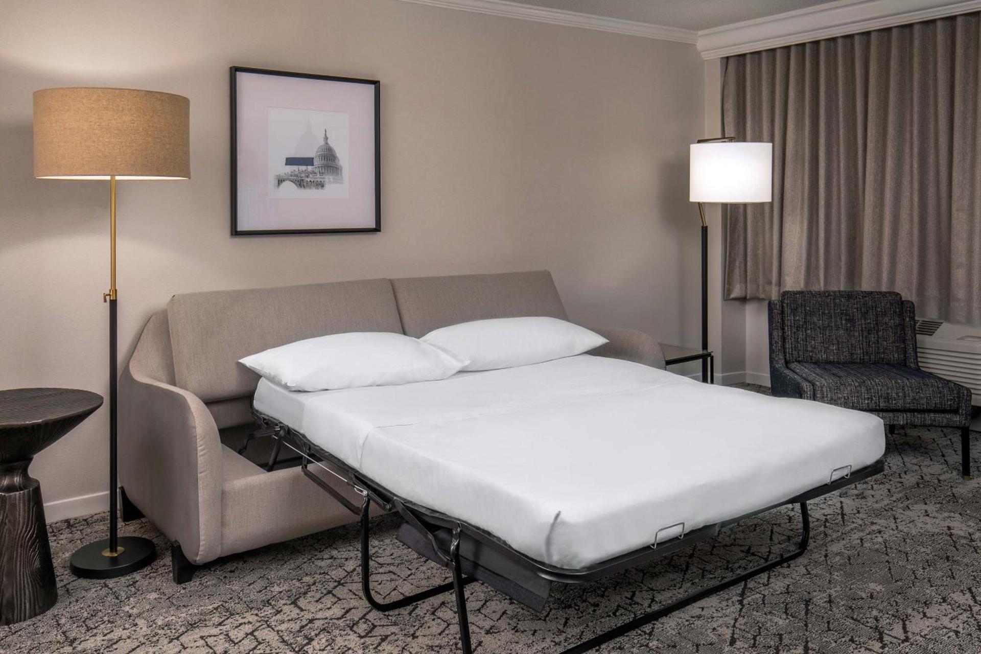 Sheraton Pentagon City photo 13