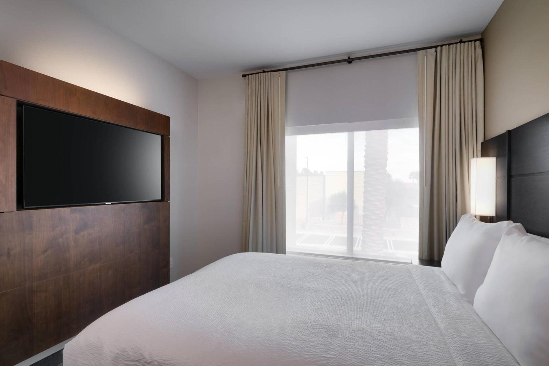 Residence Inn by Marriott La Quinta photo 14