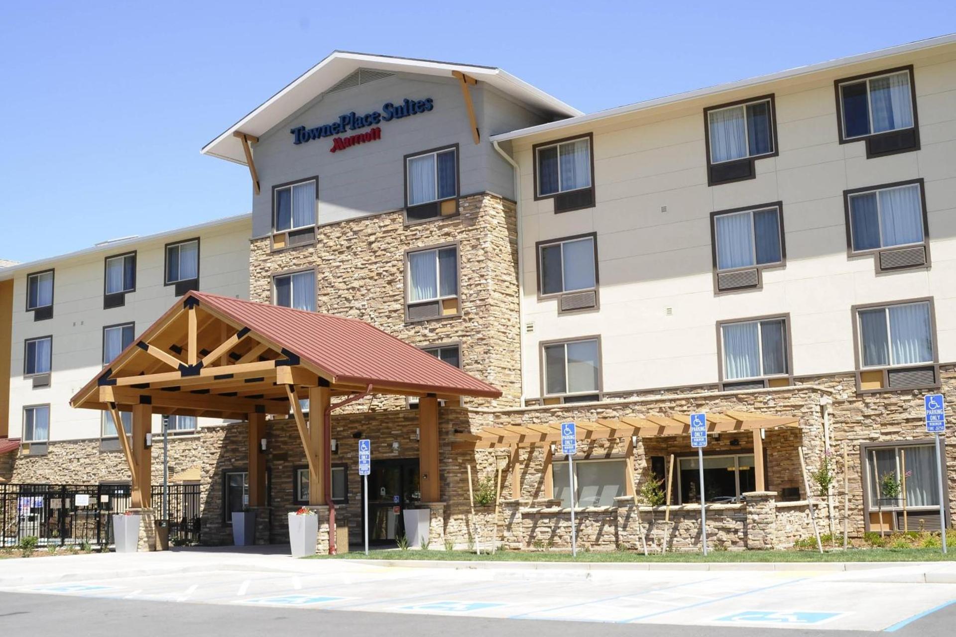 TownePlace Suites Redding photo 1