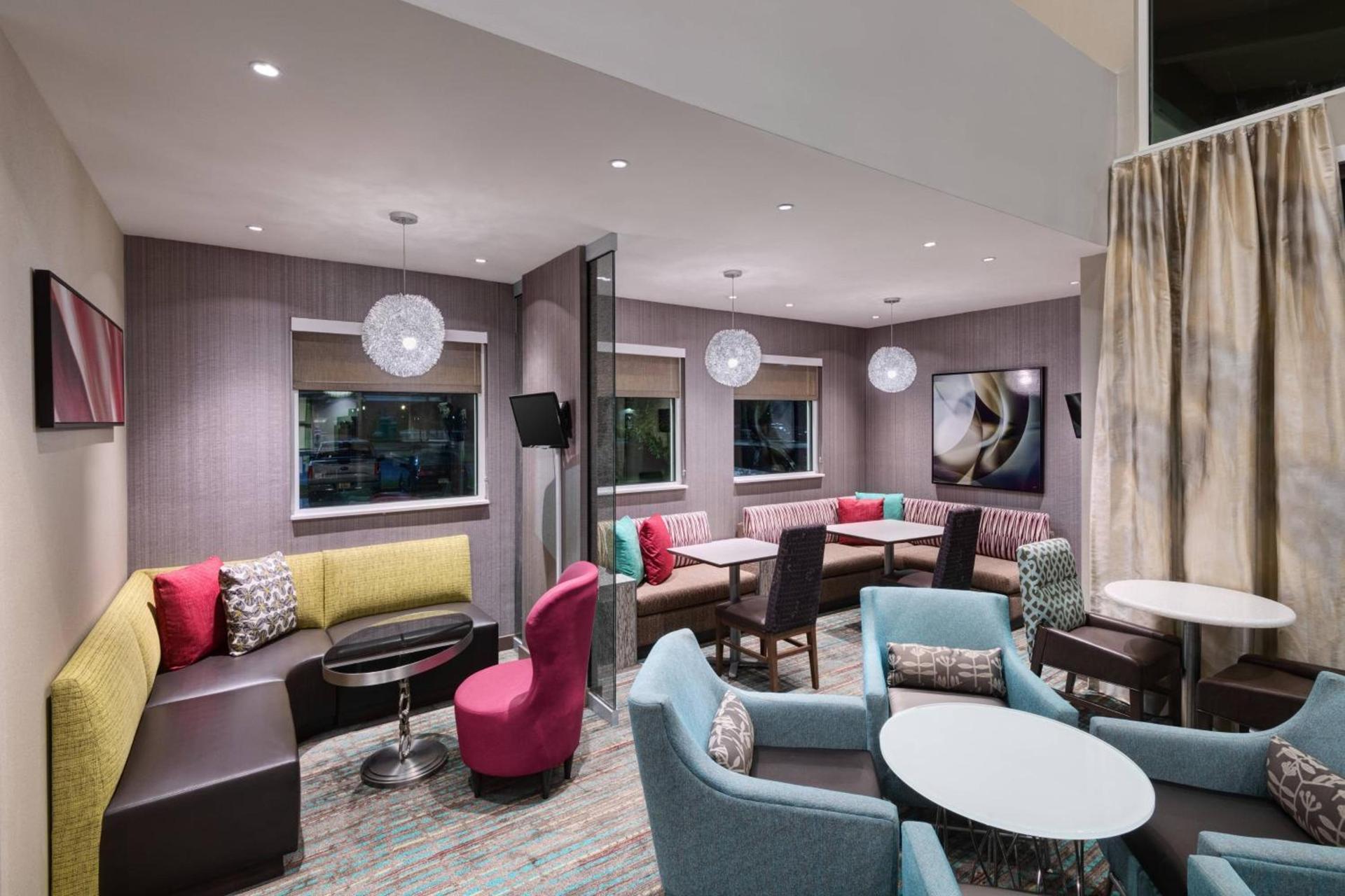 Residence Inn by Marriott Spartanburg Westgate photo 7