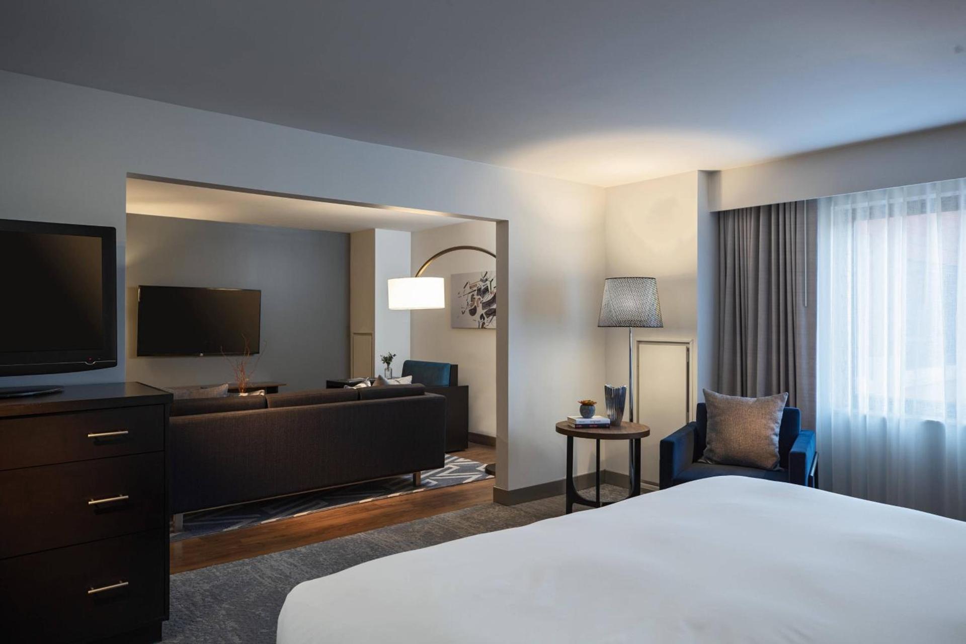 The Baronette Renaissance Detroit-Novi Hotel photo 29