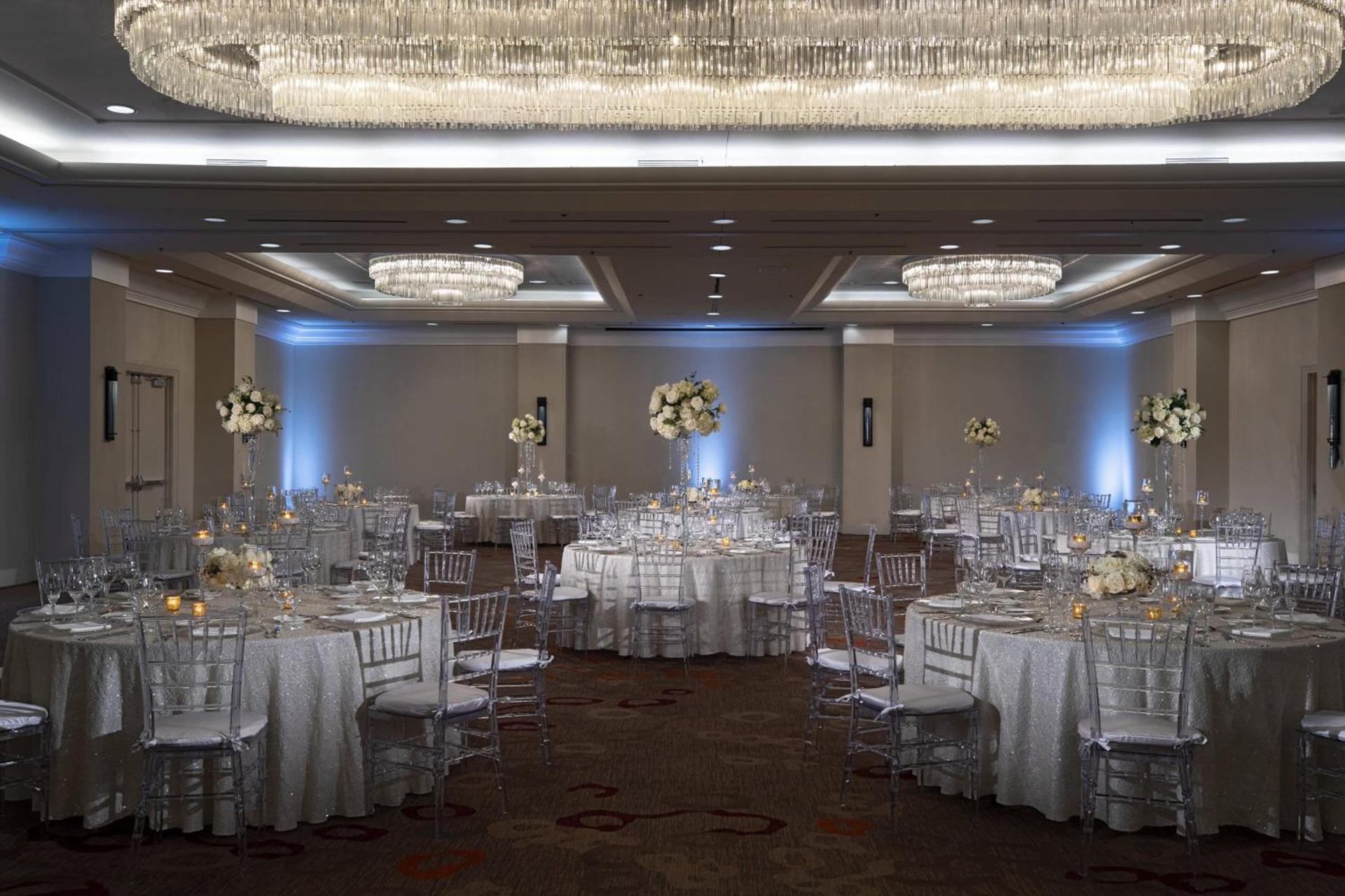 The Baronette Renaissance Detroit-Novi Hotel photo 48