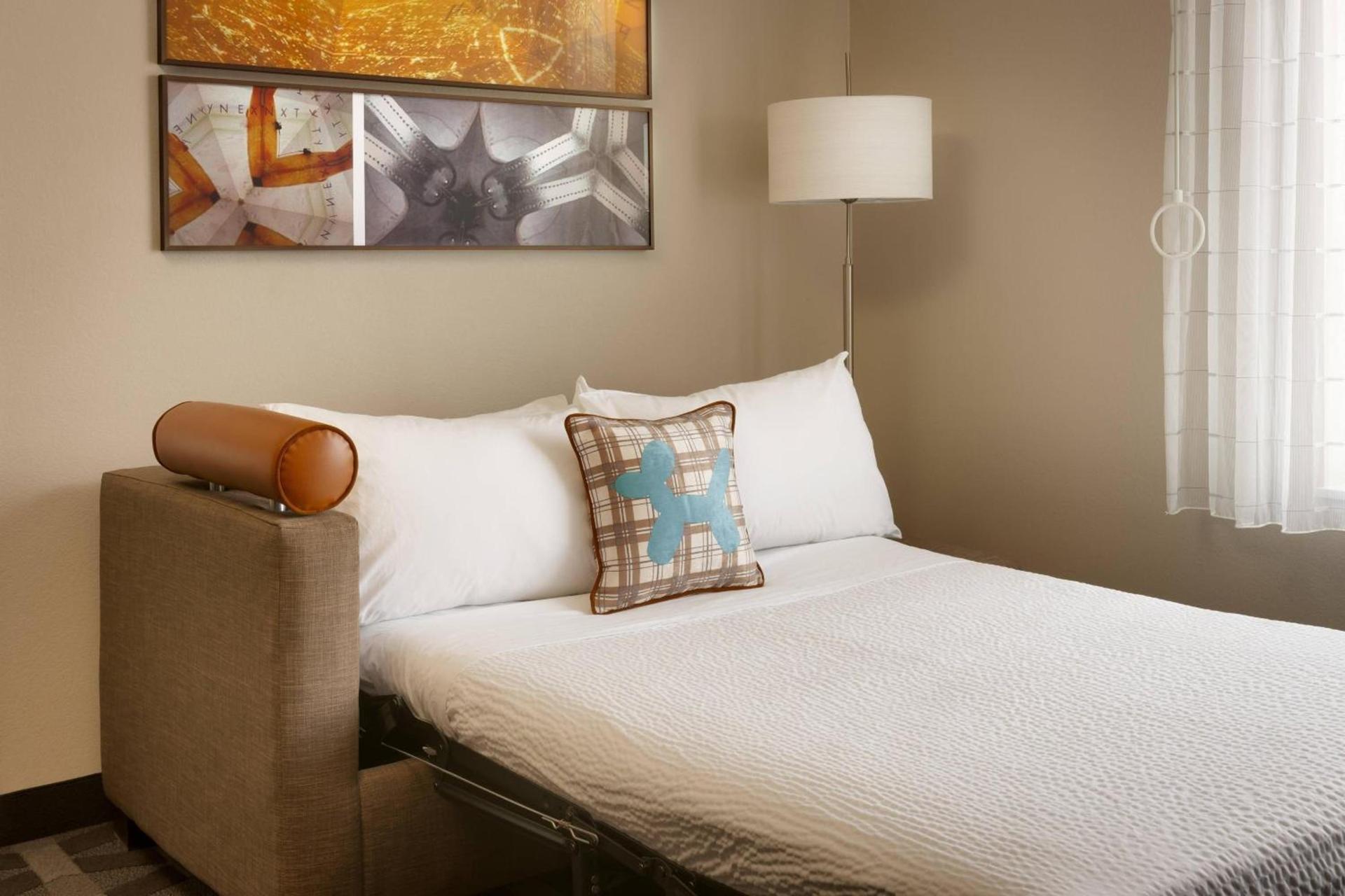 TownePlace Suites by Marriott Clovis photo 14