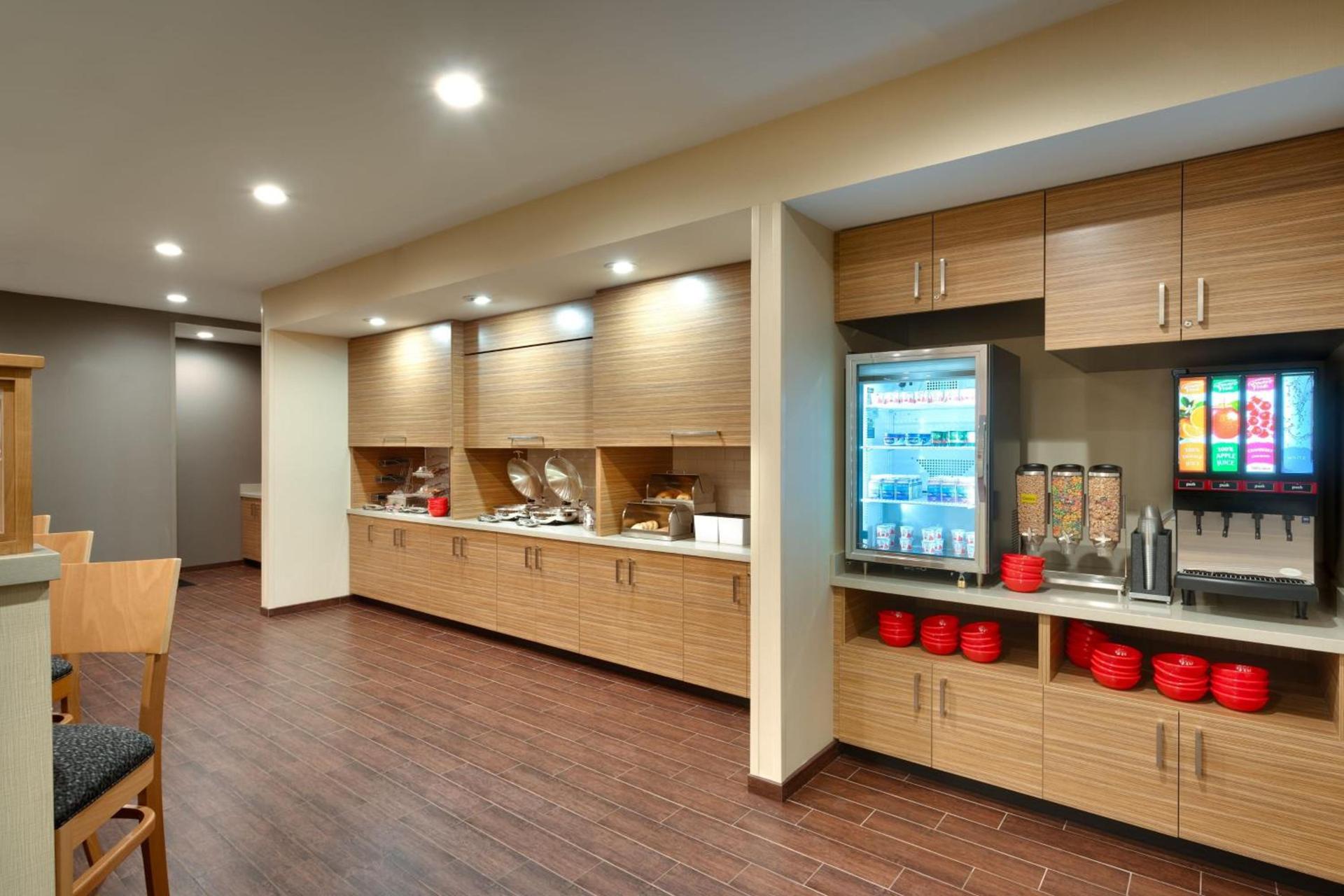 TownePlace Suites by Marriott Clovis photo 28