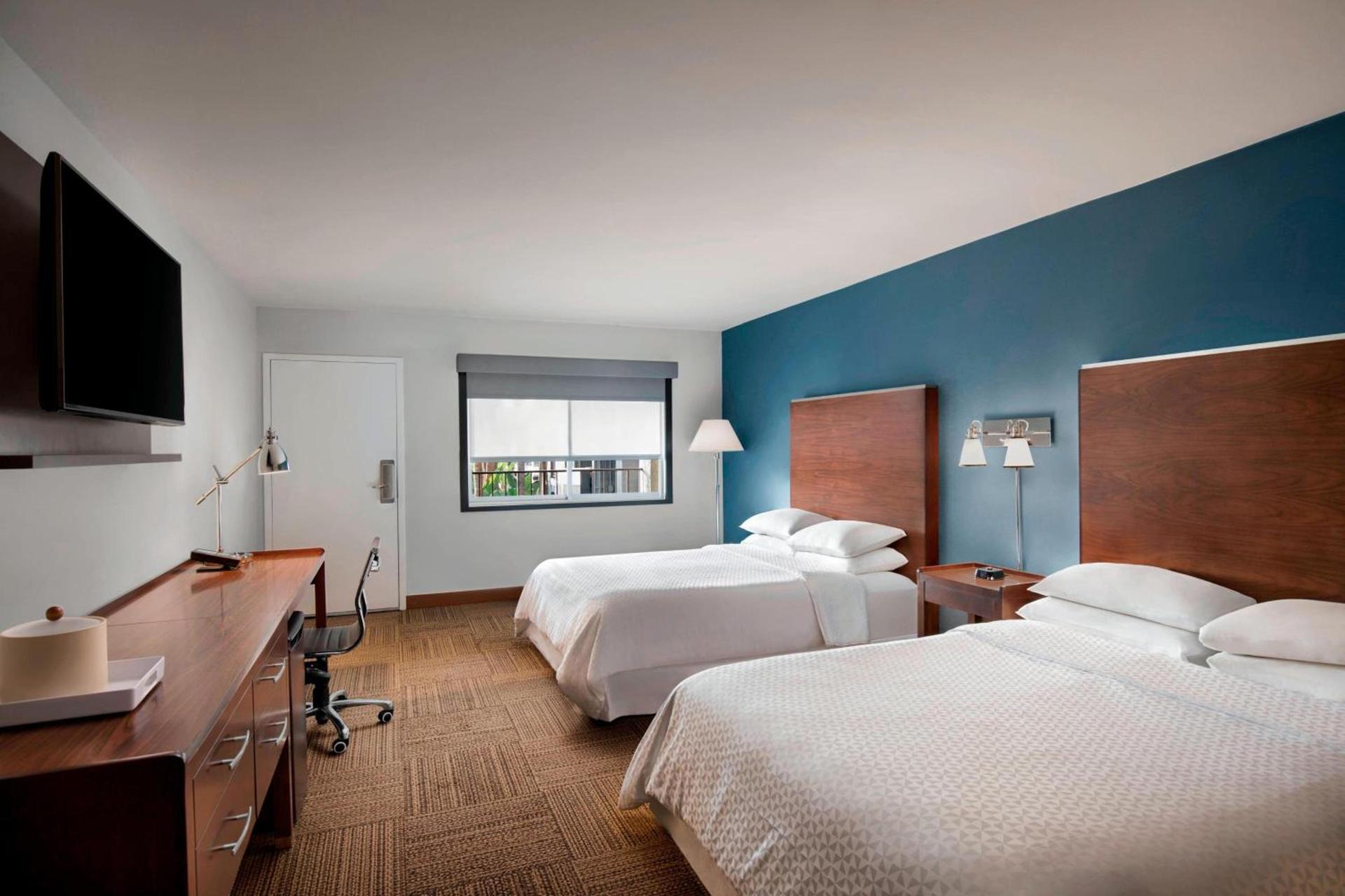 Four Points by Sheraton Anaheim photo 9