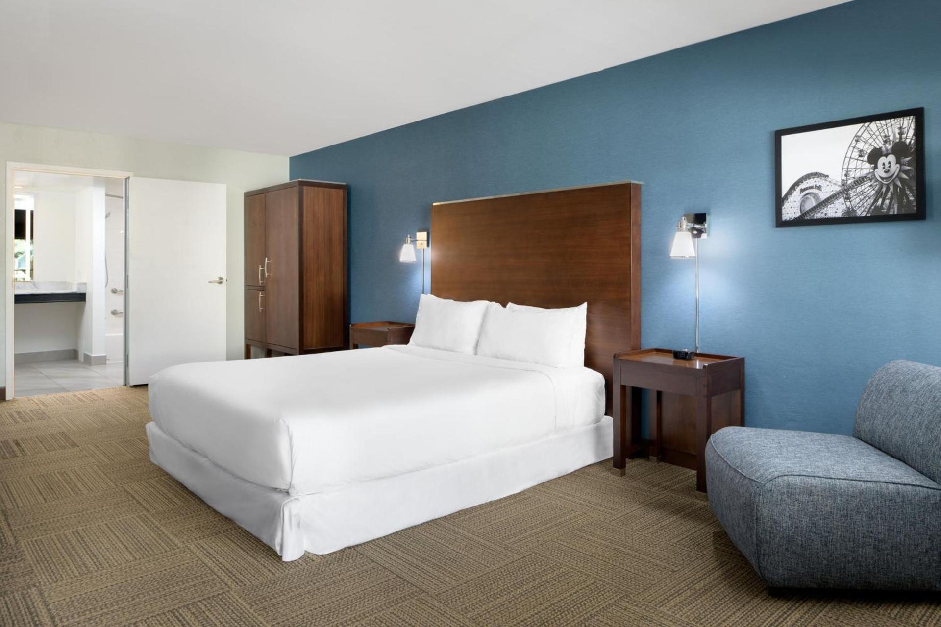 Four Points by Sheraton Anaheim photo 12