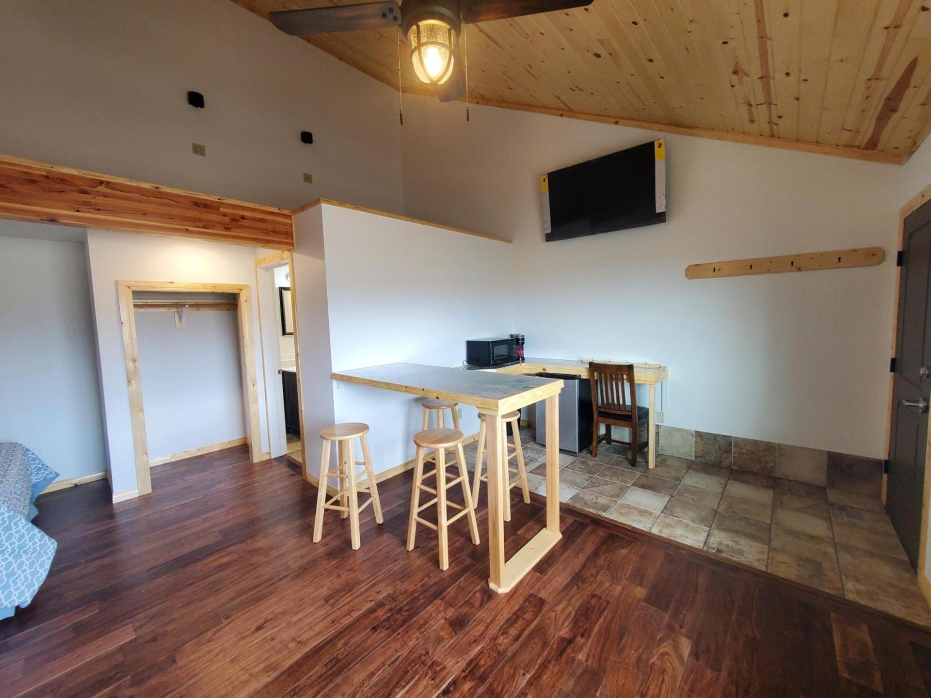 Dream Drift Motel photo 21