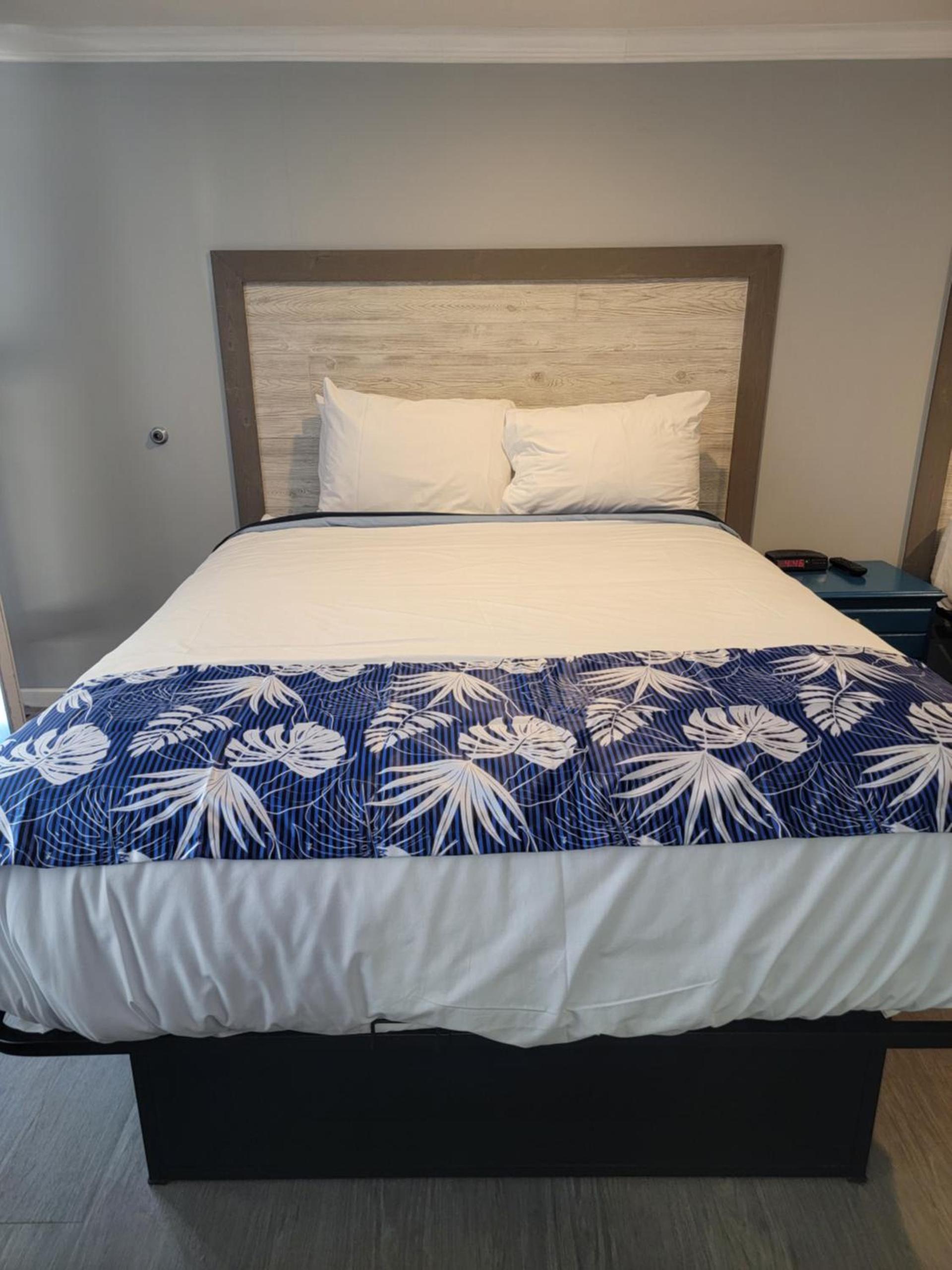 Tides Motel - Hampton Beach photo 11