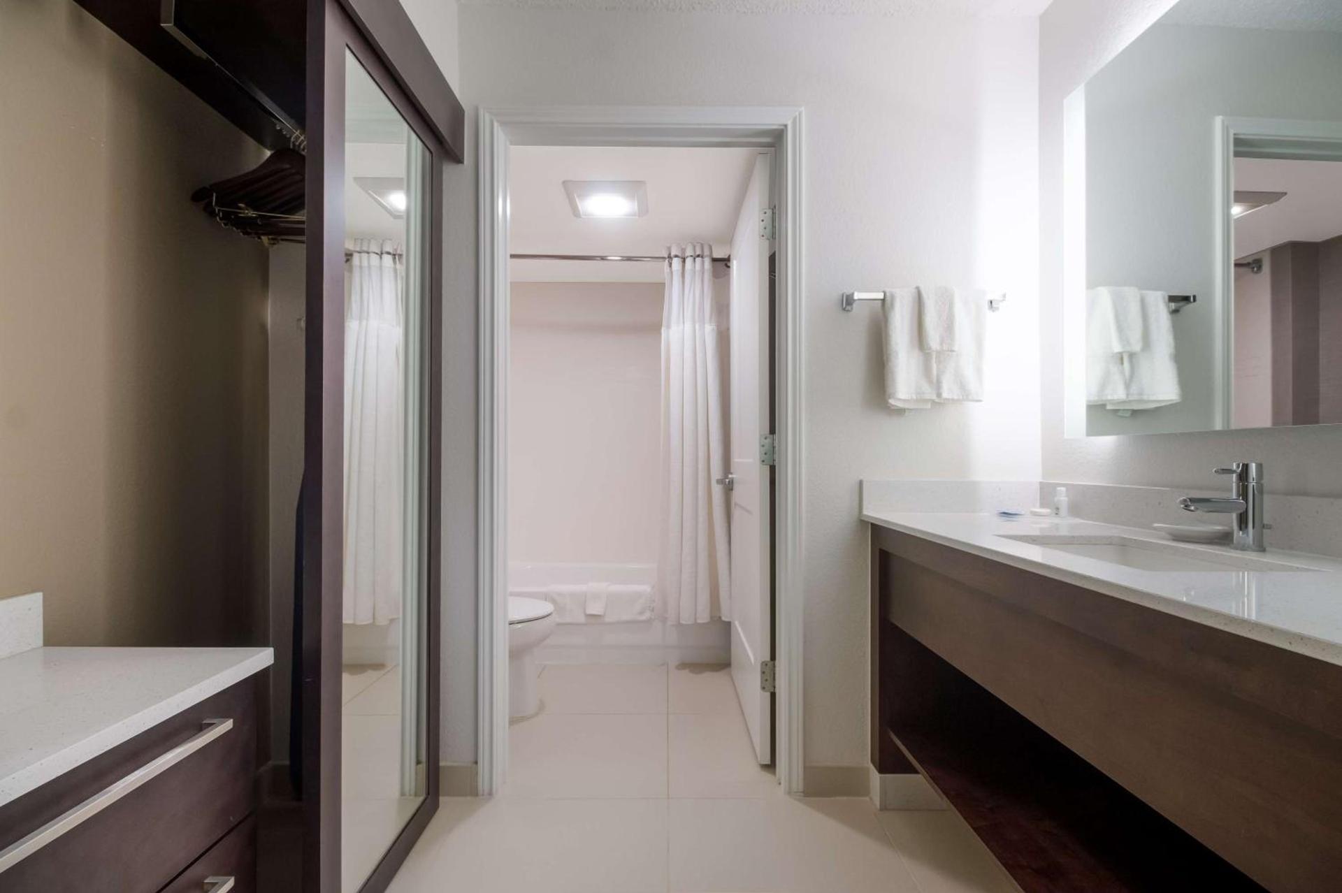 Sonesta ES Suites Dallas Richardson photo 9