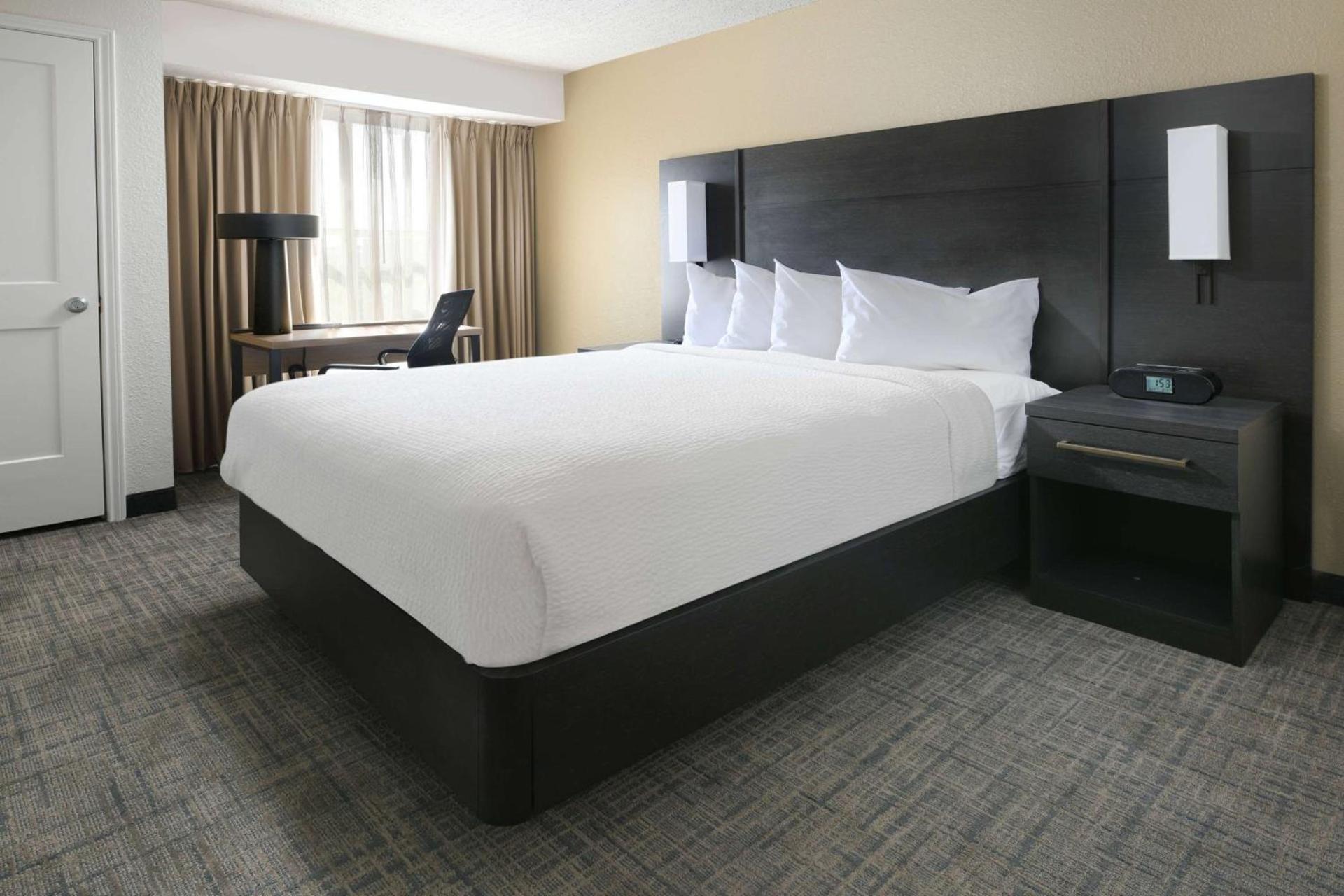 Sonesta ES Suites Dallas Richardson photo 13