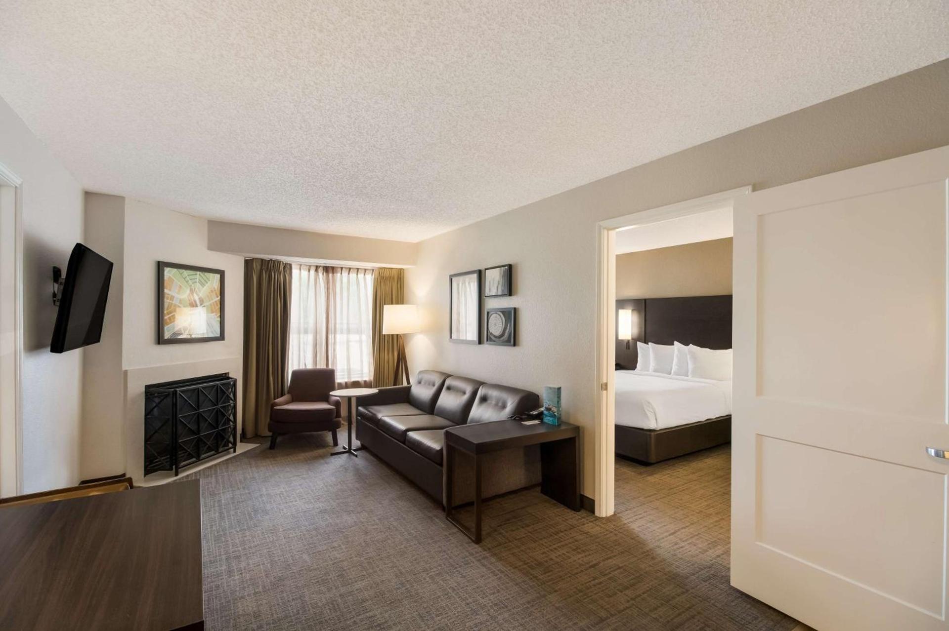 Sonesta ES Suites Dallas Richardson photo 40