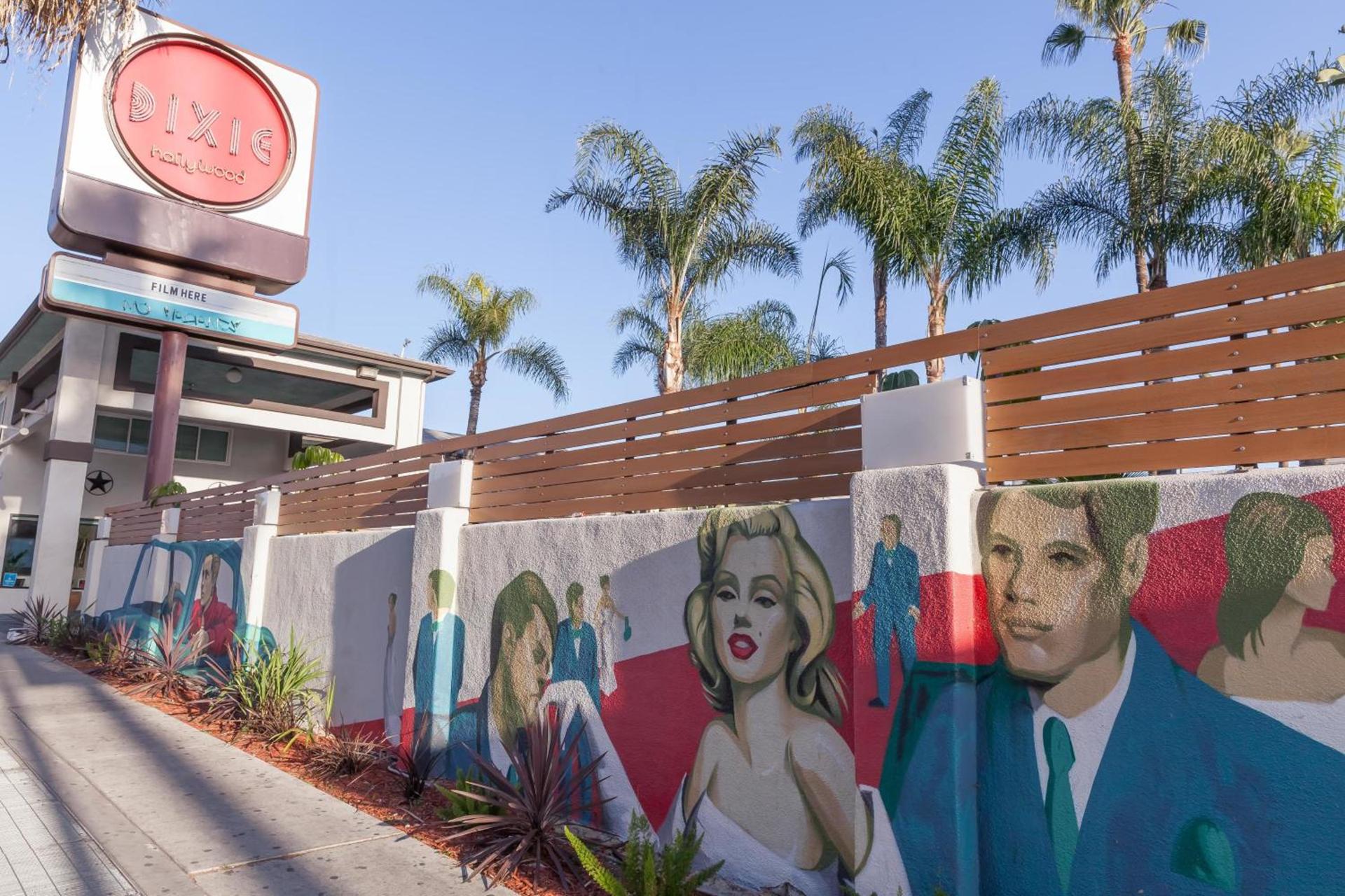 The Dixie Hollywood photo 13