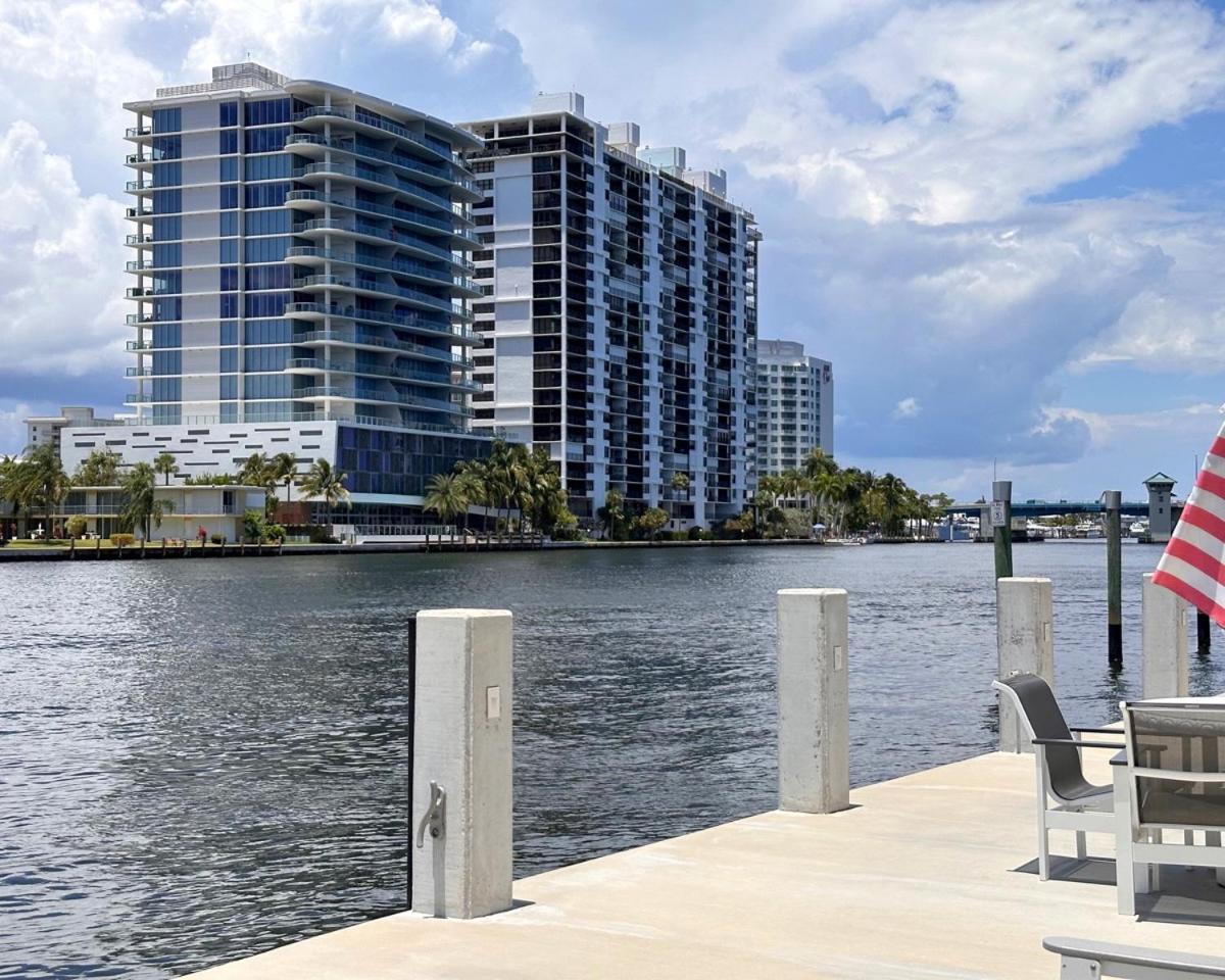 Holiday Isle Yacht Club photo 1