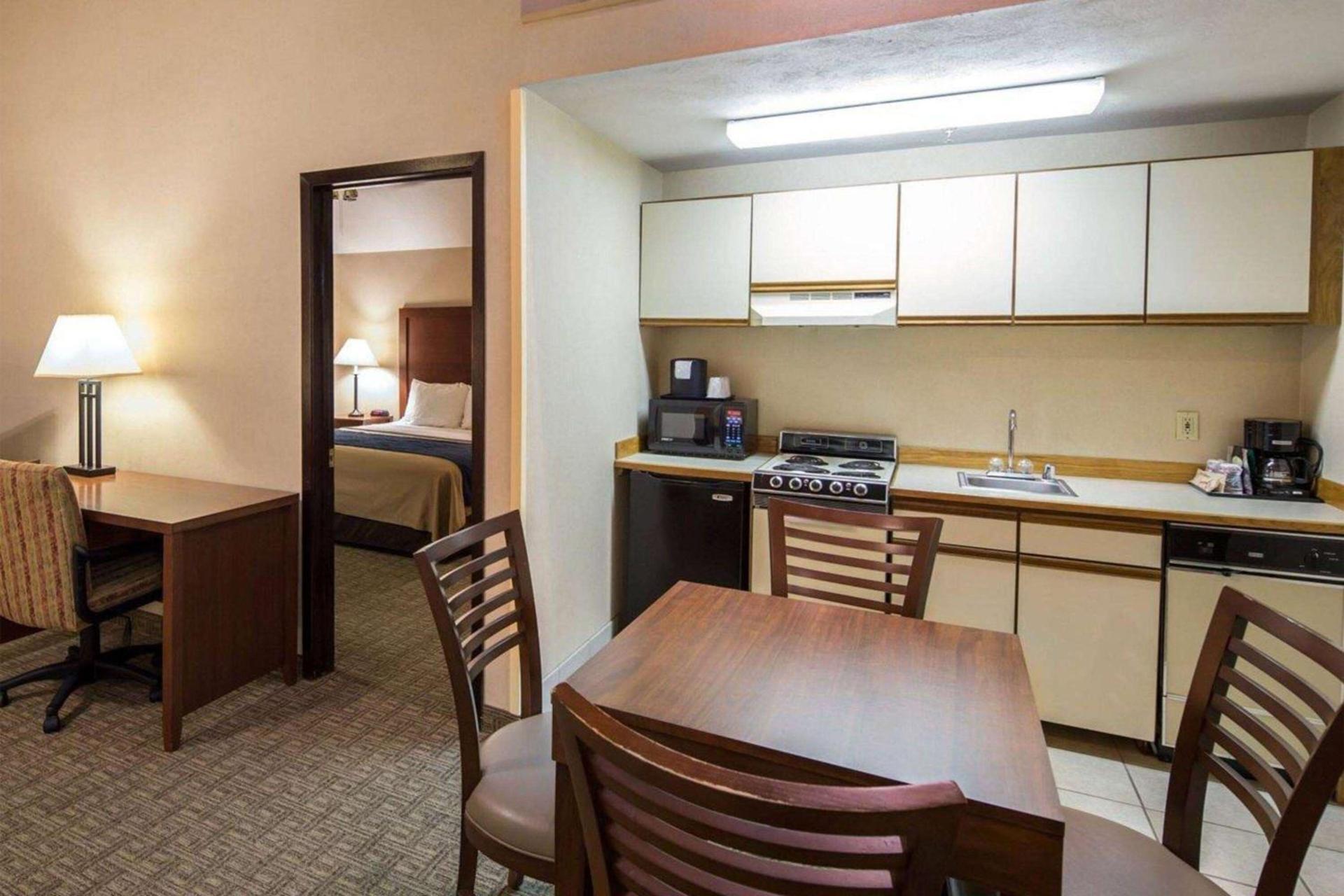 Wingate by Wyndham Anchorage Downtown - Ship Creek photo 8