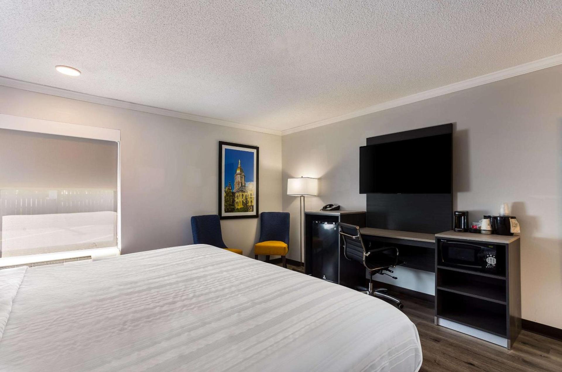 Quality Inn South Bend near Notre Dame photo 21
