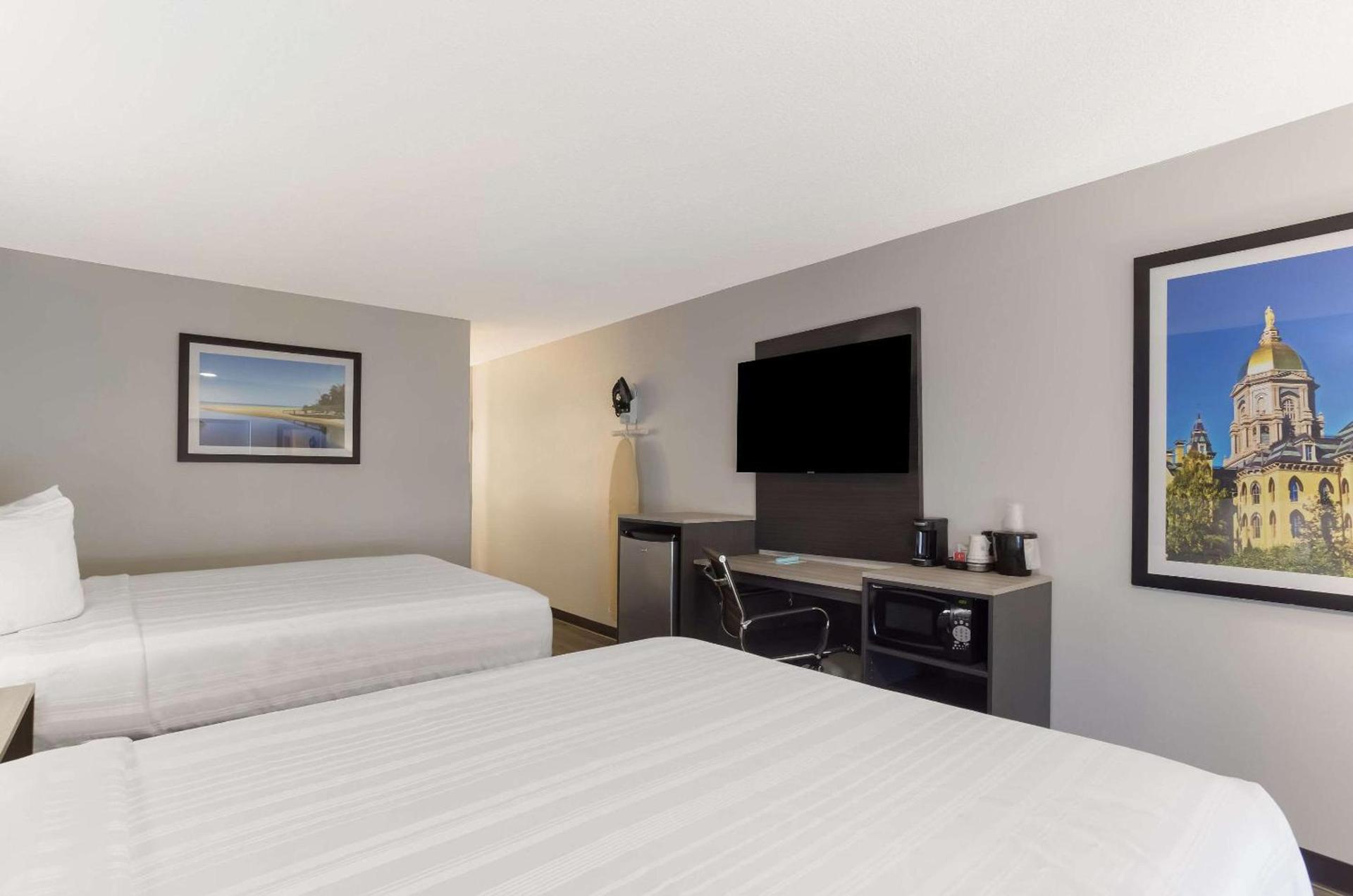 Quality Inn South Bend near Notre Dame photo 25