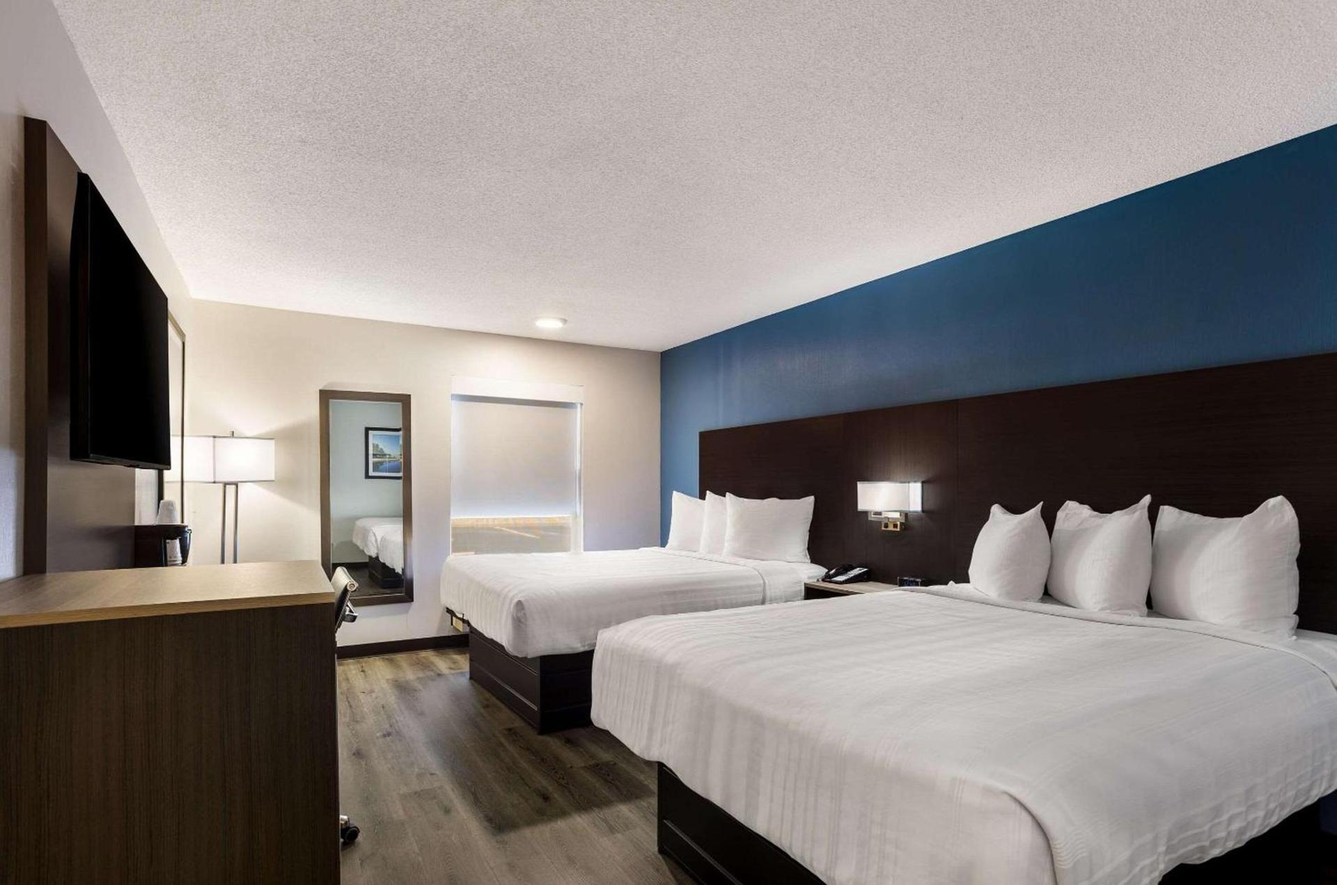 Quality Inn South Bend near Notre Dame photo 26