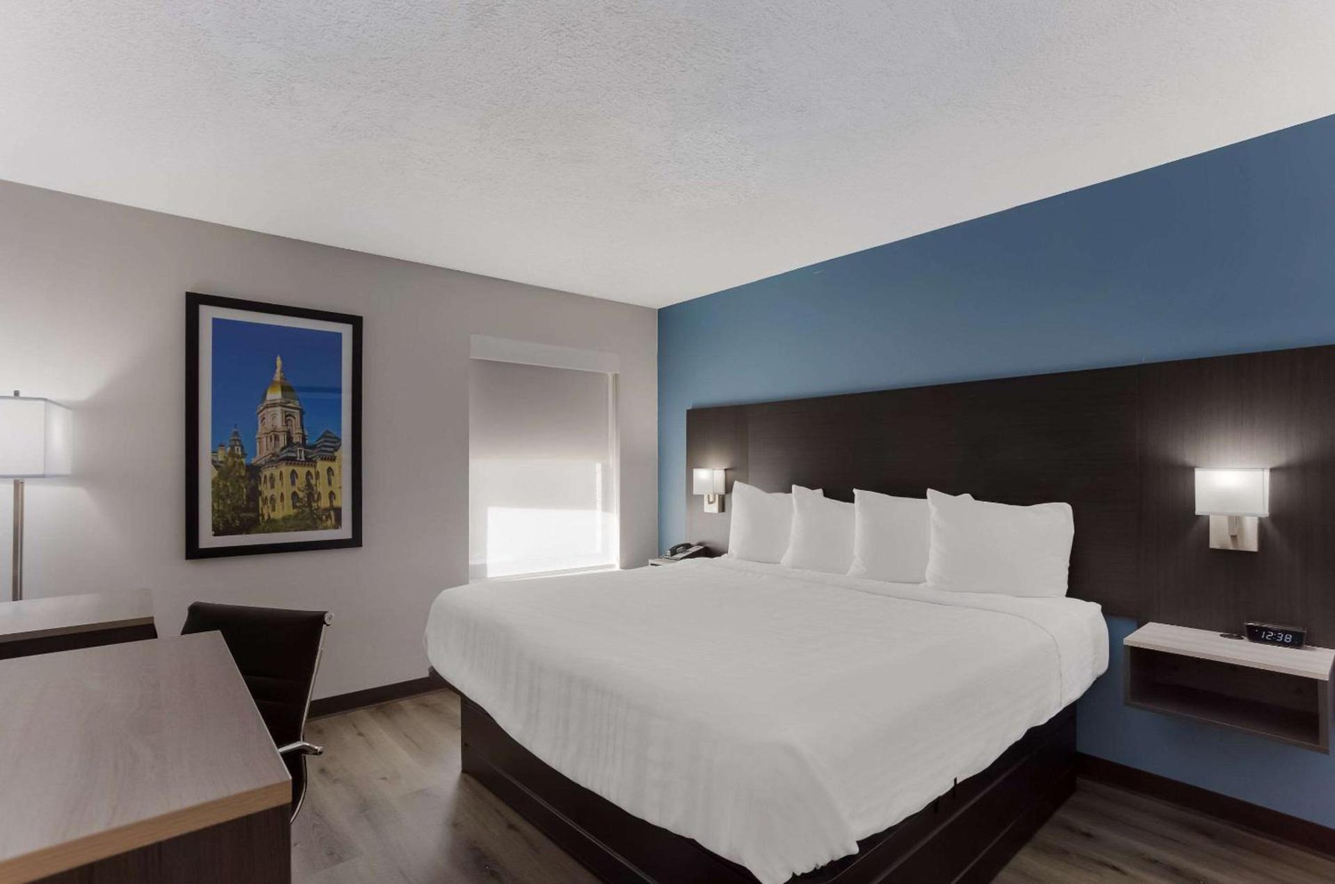 Quality Inn South Bend near Notre Dame photo 32