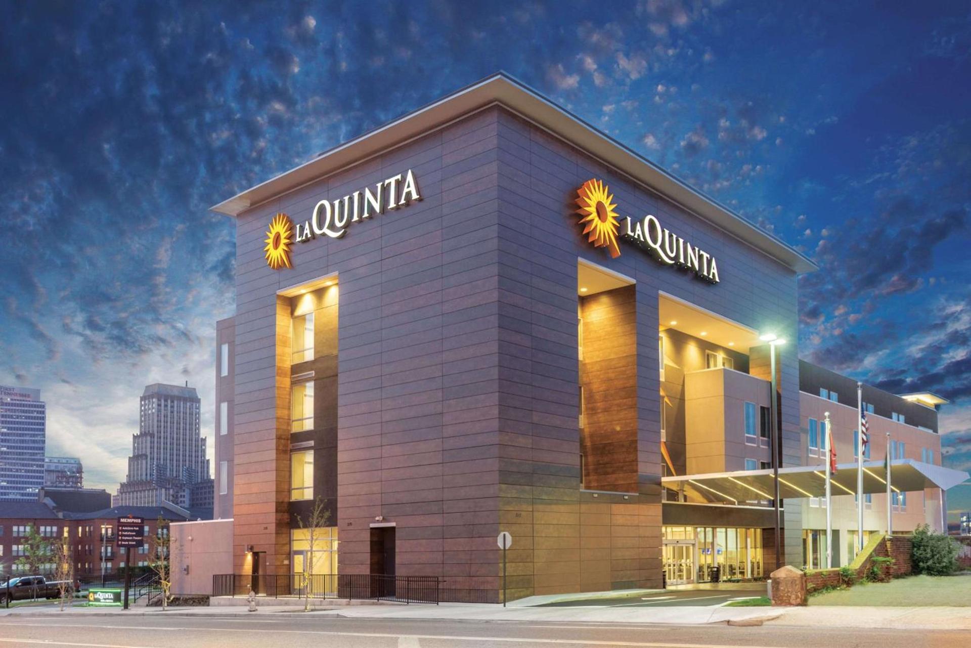 La Quinta by Wyndham Memphis Downtown photo 3