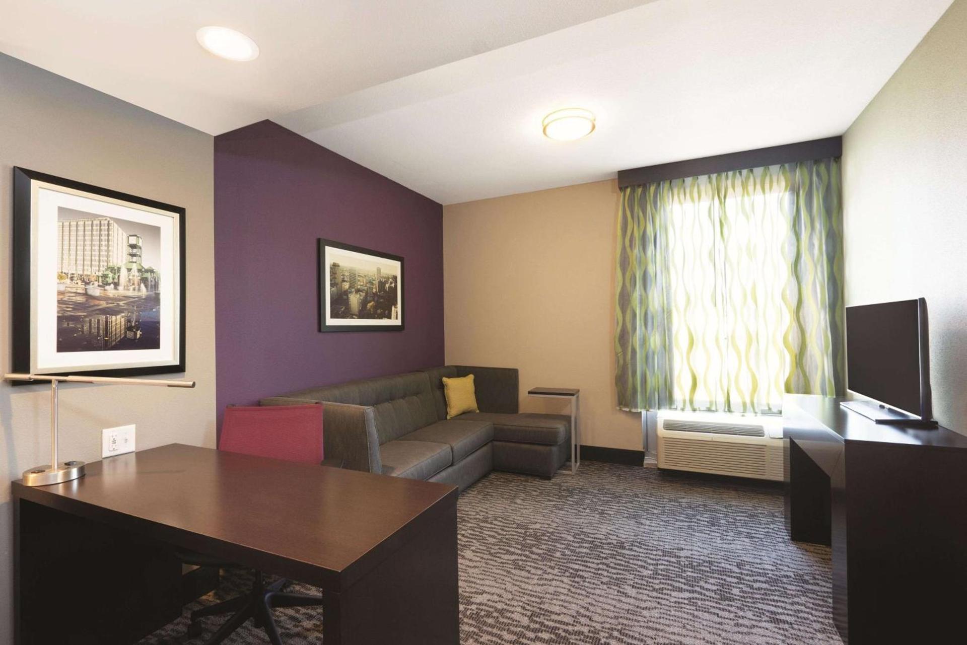 La Quinta by Wyndham Memphis Downtown photo 14
