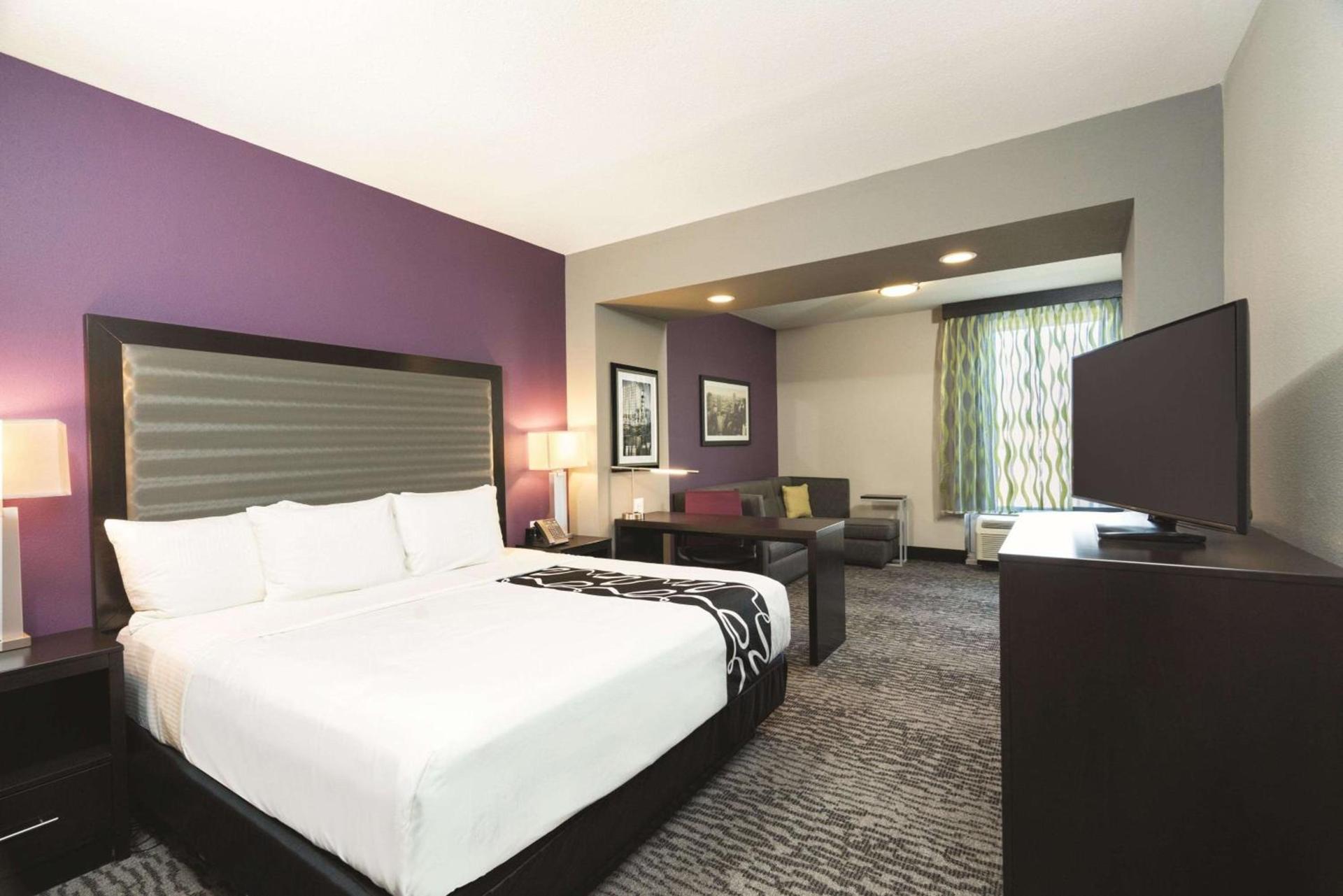 La Quinta by Wyndham Memphis Downtown photo 22