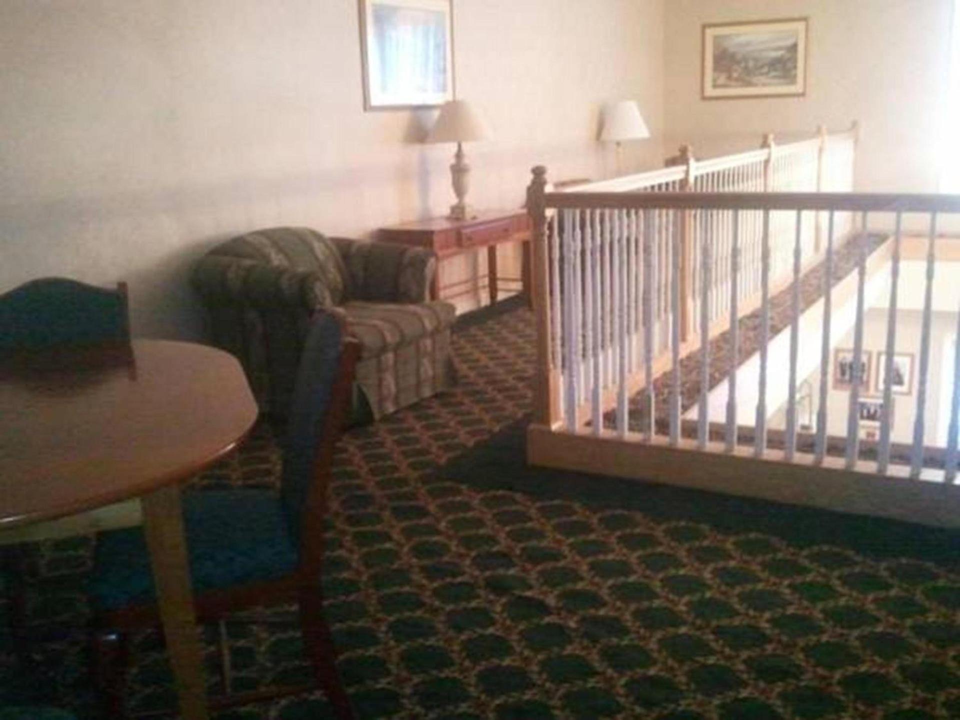 Quality Inn & Suites Schoharie near Howe Caverns photo 59