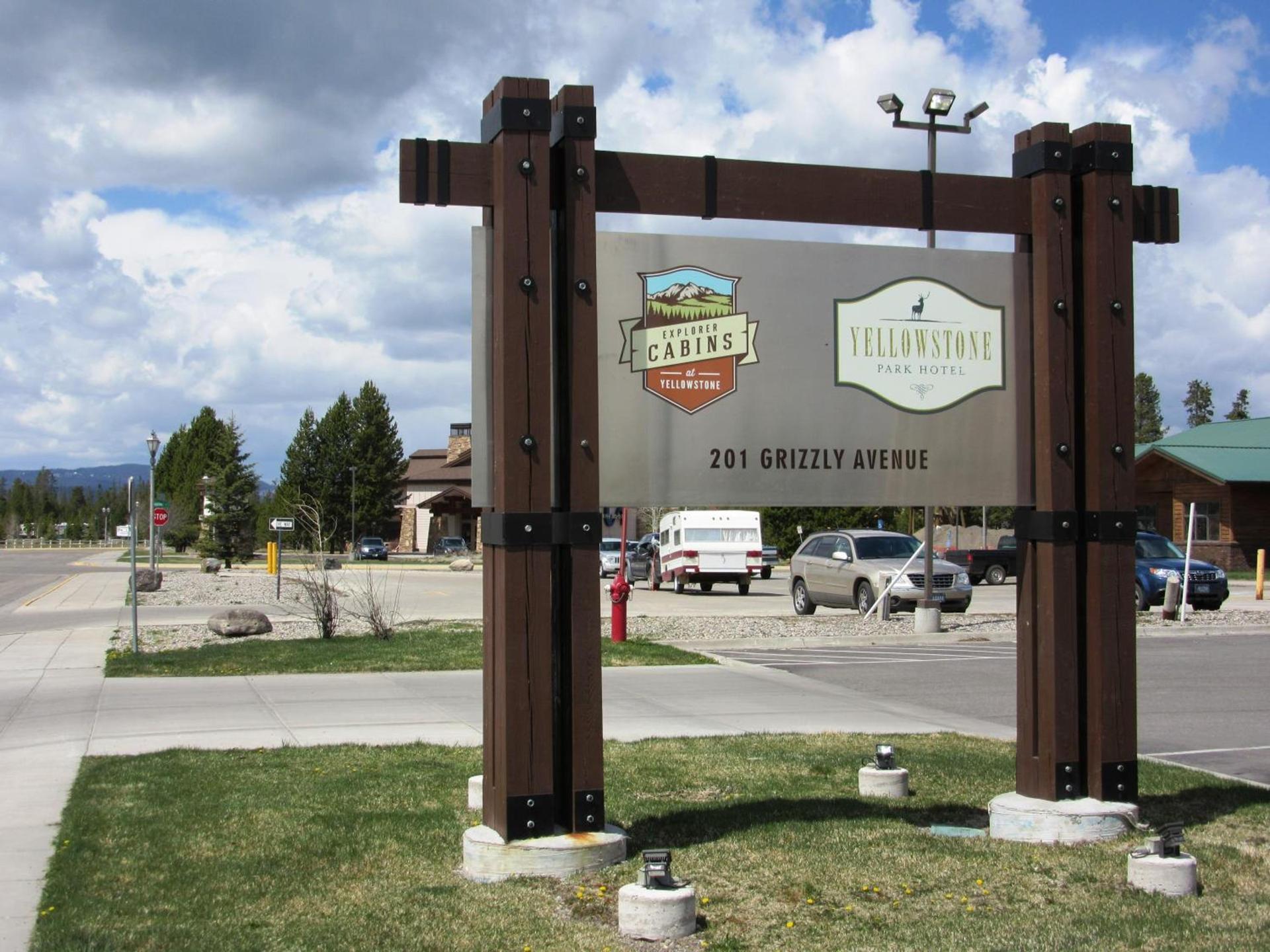 Yellowstone Park Hotel photo 34