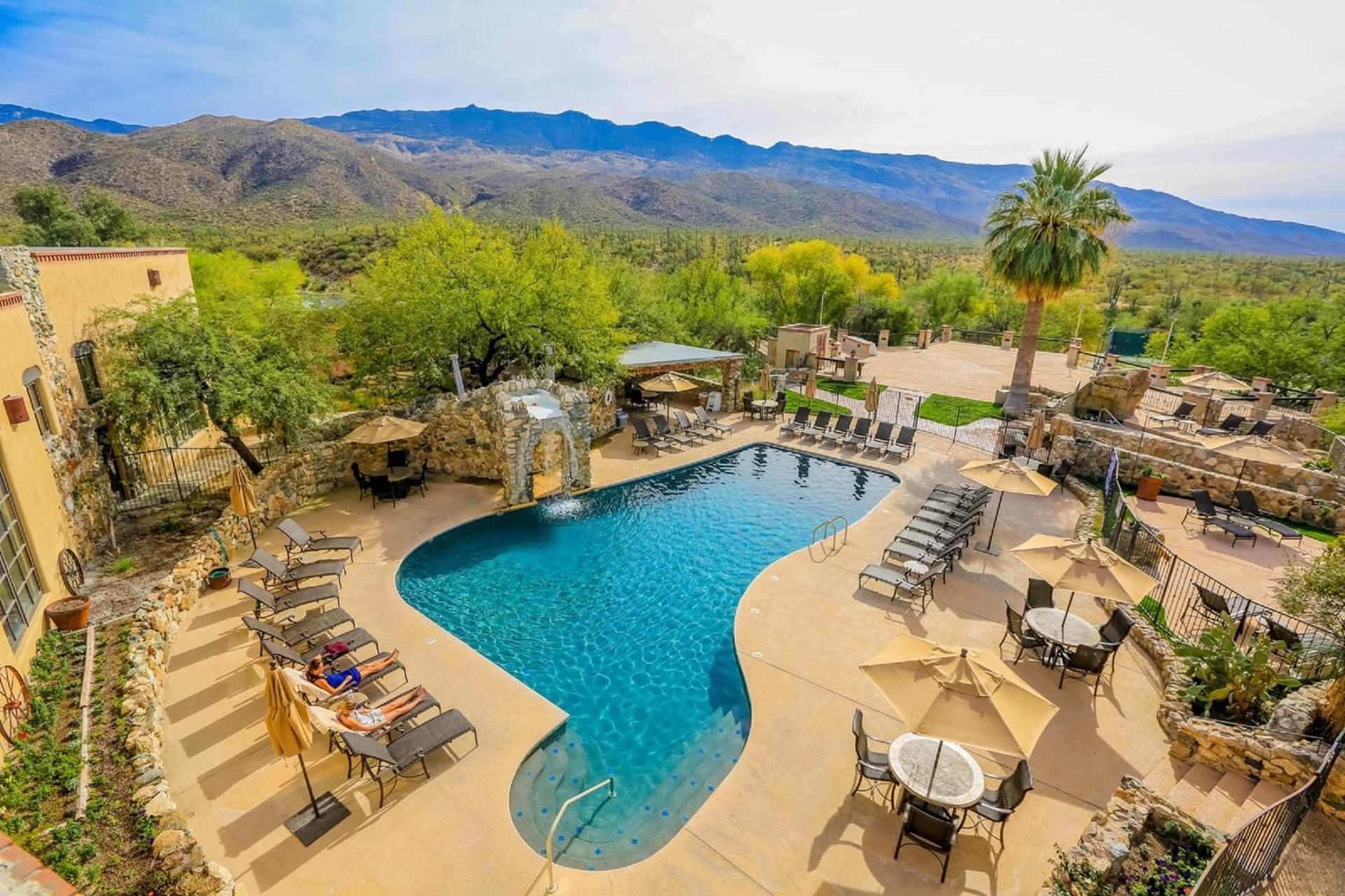 Tanque Verde Guest Ranch photo 2