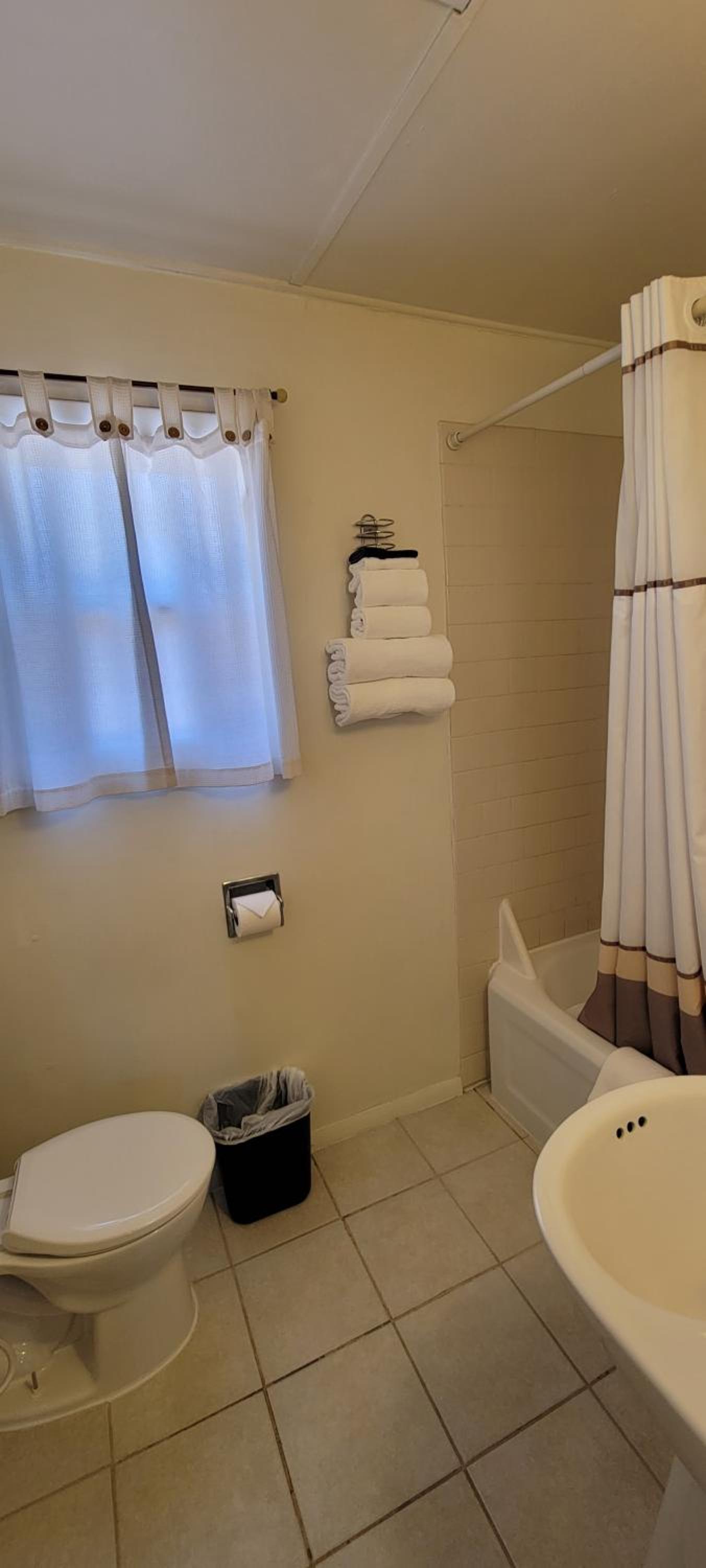 Husker Inn photo 7