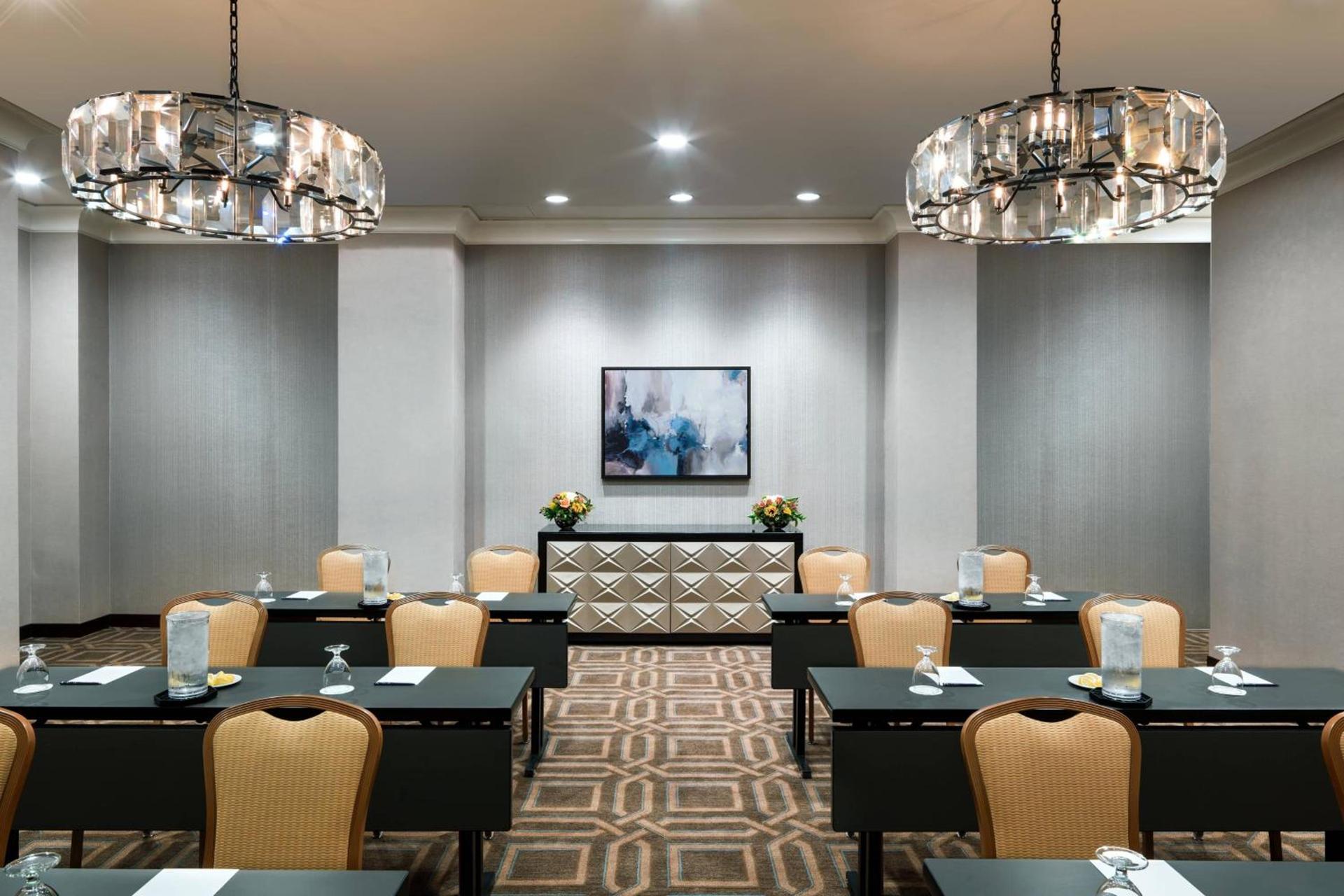 Memphis Riverline Hotel photo 11