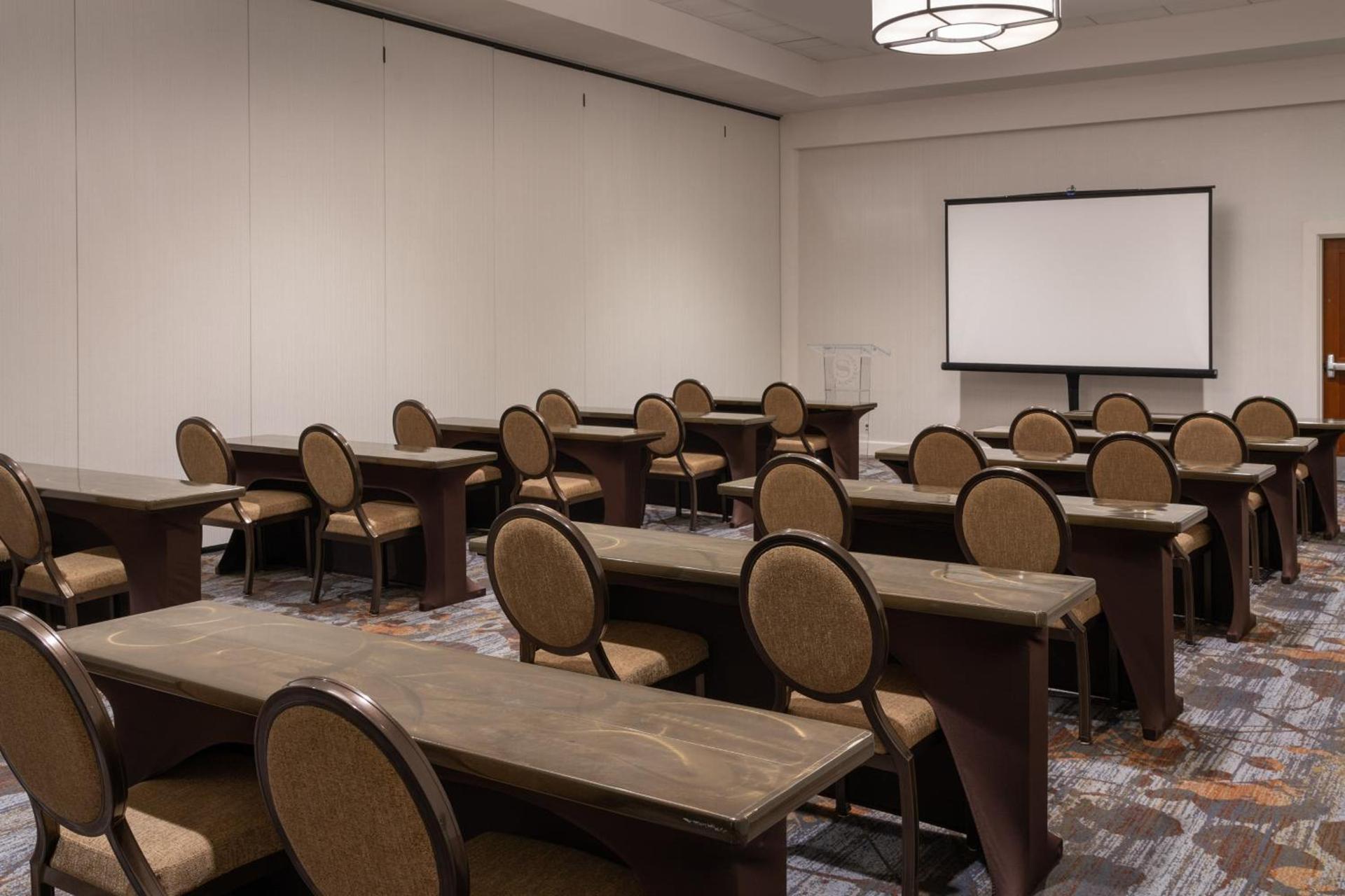 Sheraton Dallas Hotel by the Galleria photo 41