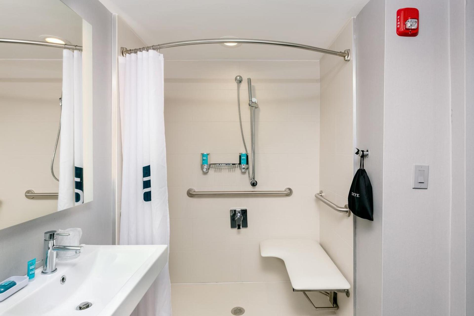 Aloft by Marriott Columbia Harbison photo 14