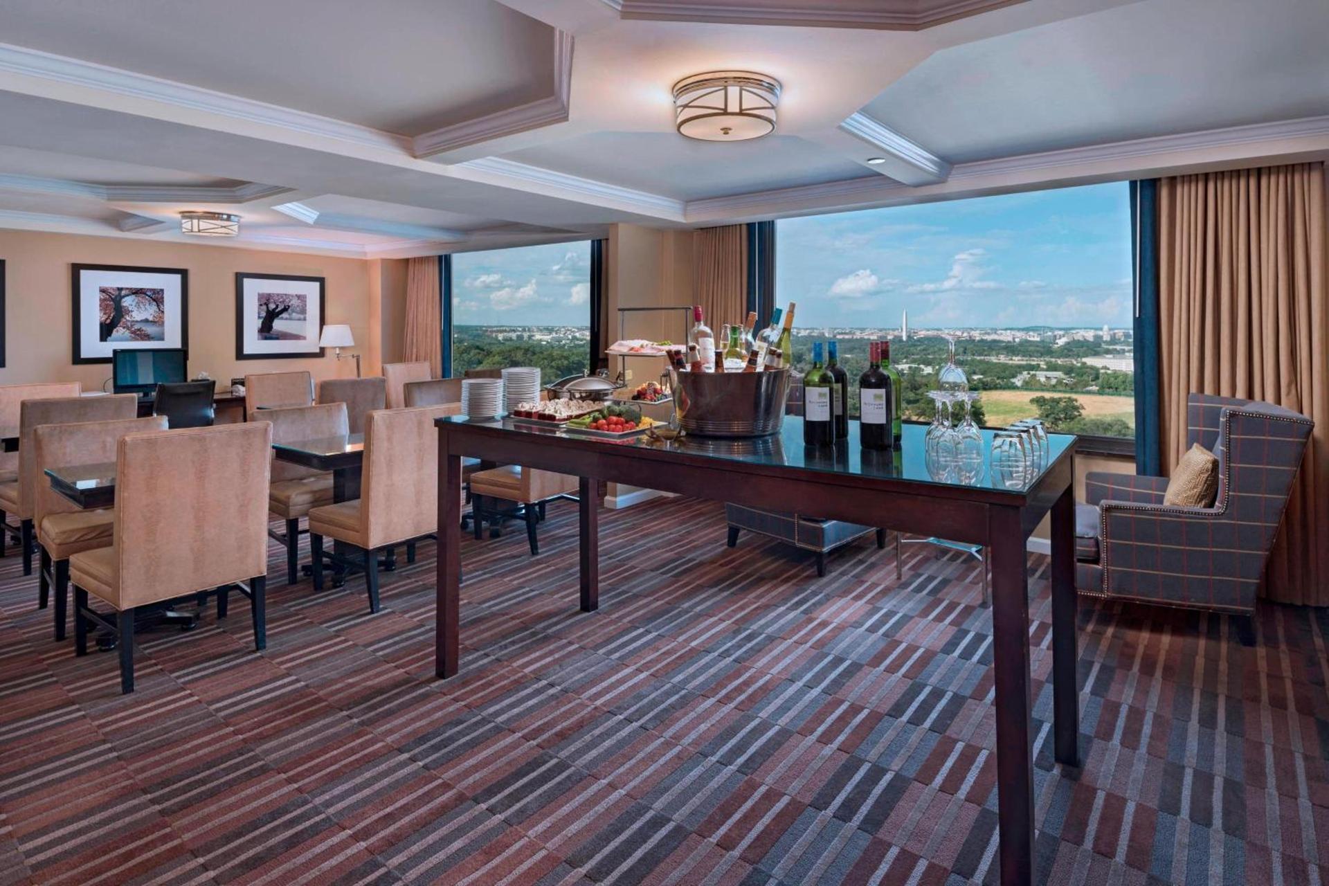 Sheraton Pentagon City photo 26