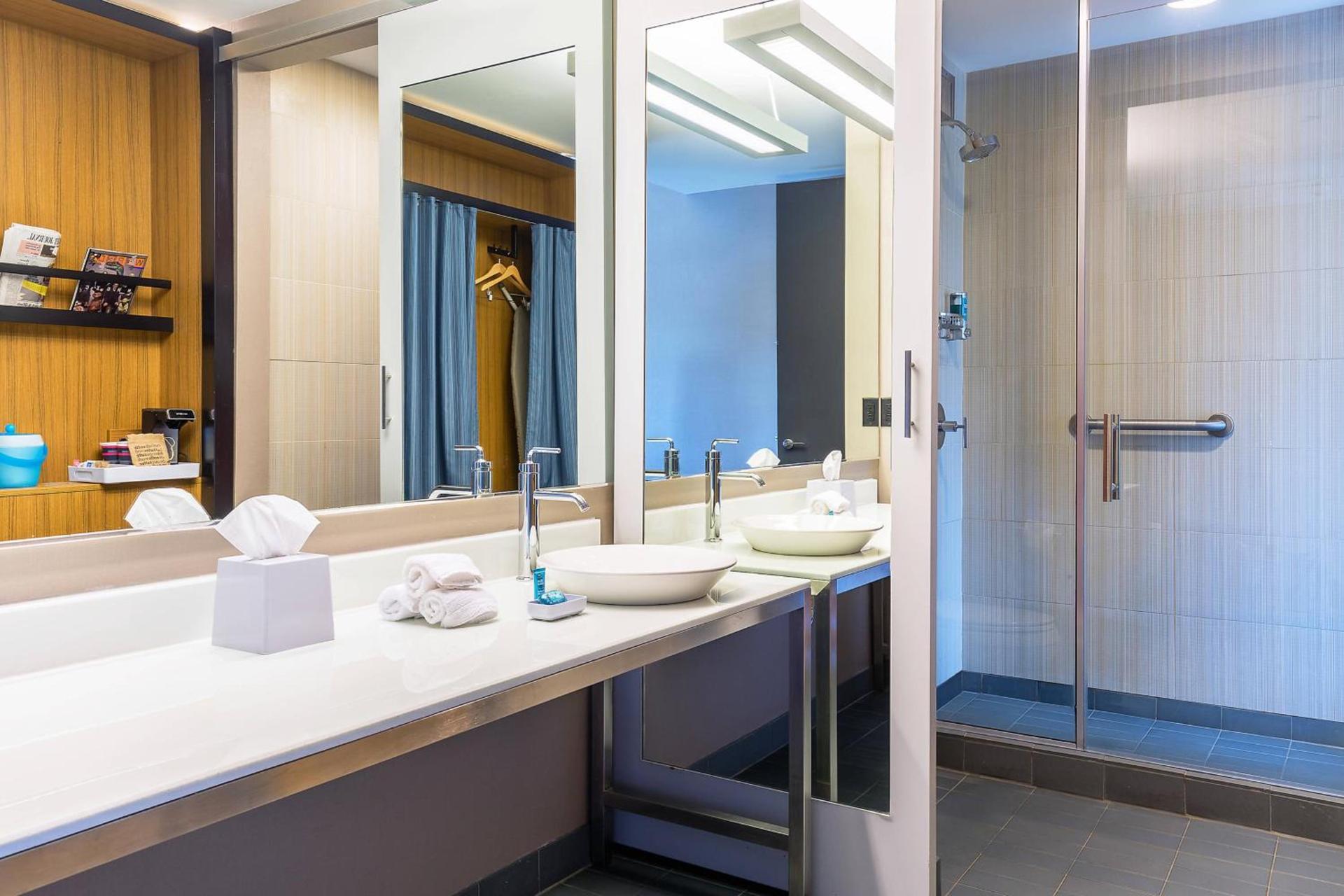 Aloft by Marriott Lexington photo 8