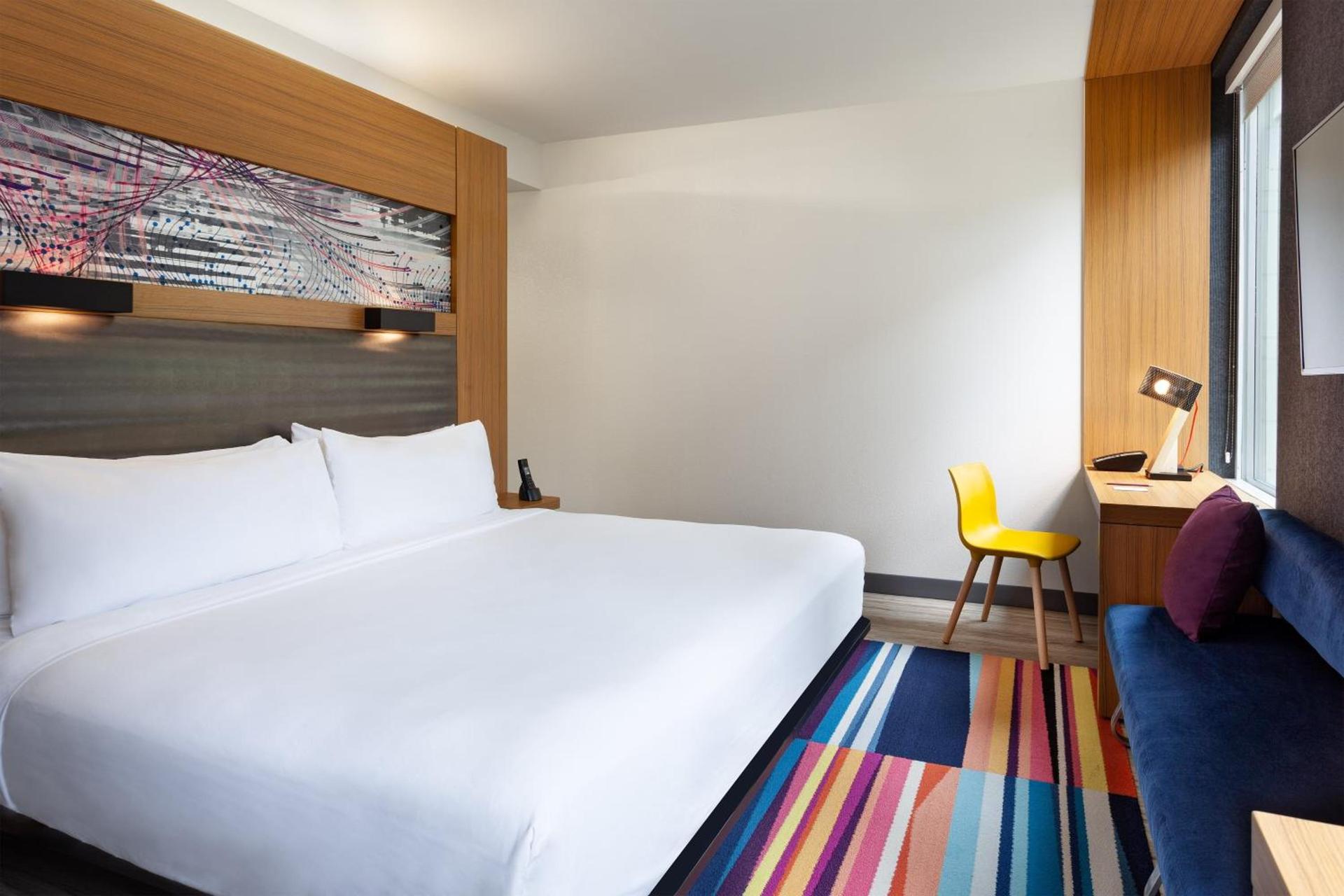 Aloft by Marriott Jacksonville Tapestry Park photo 7