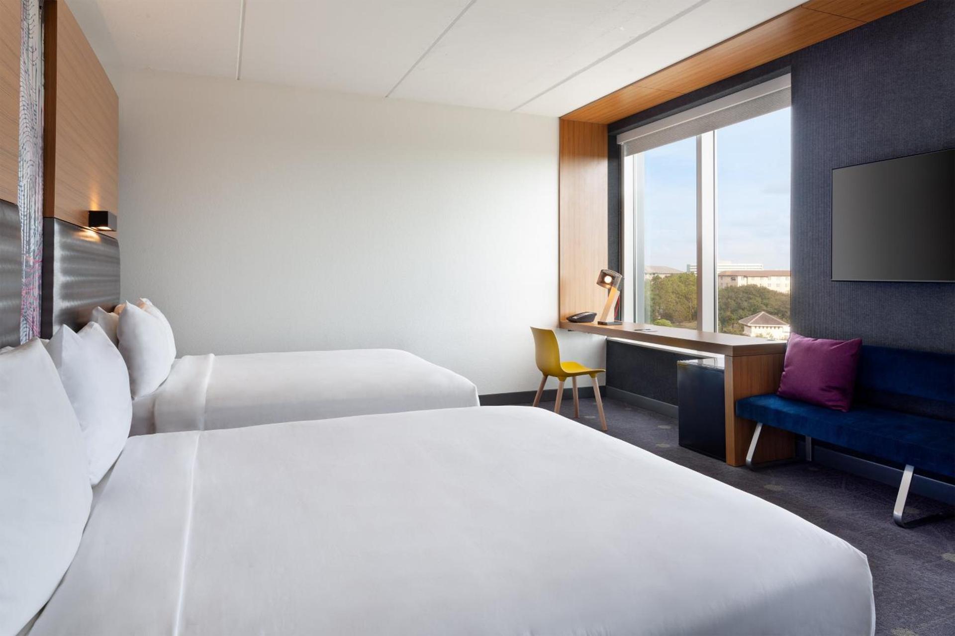 Aloft by Marriott Jacksonville Tapestry Park photo 9