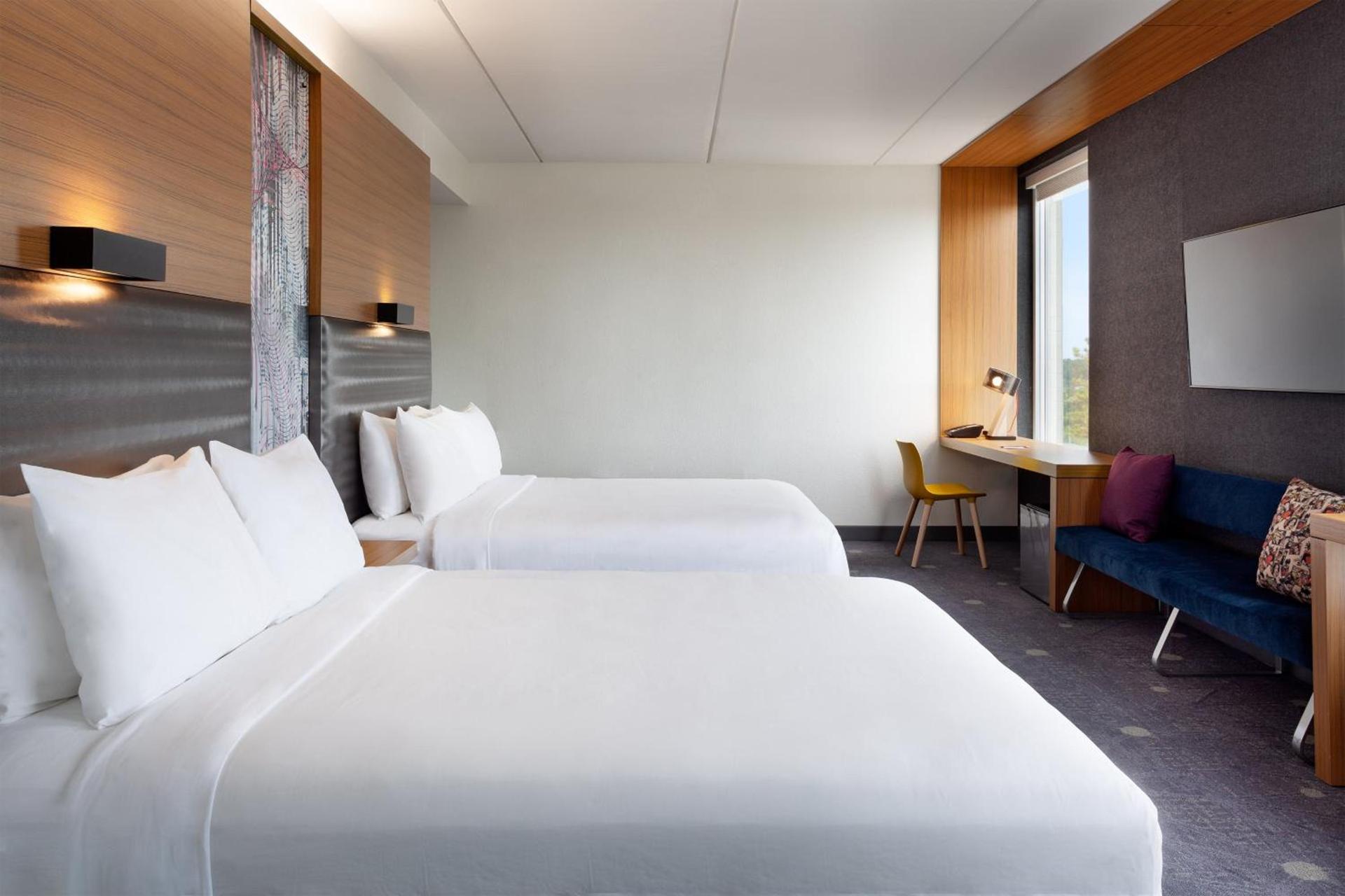 Aloft by Marriott Jacksonville Tapestry Park photo 12