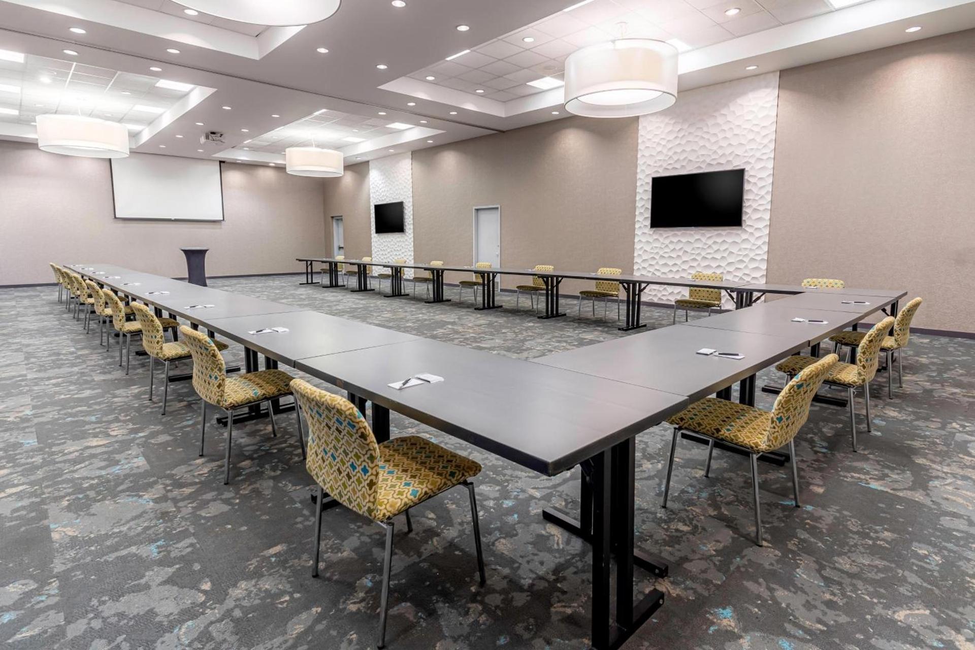 Aloft by Marriott Jacksonville Tapestry Park photo 32
