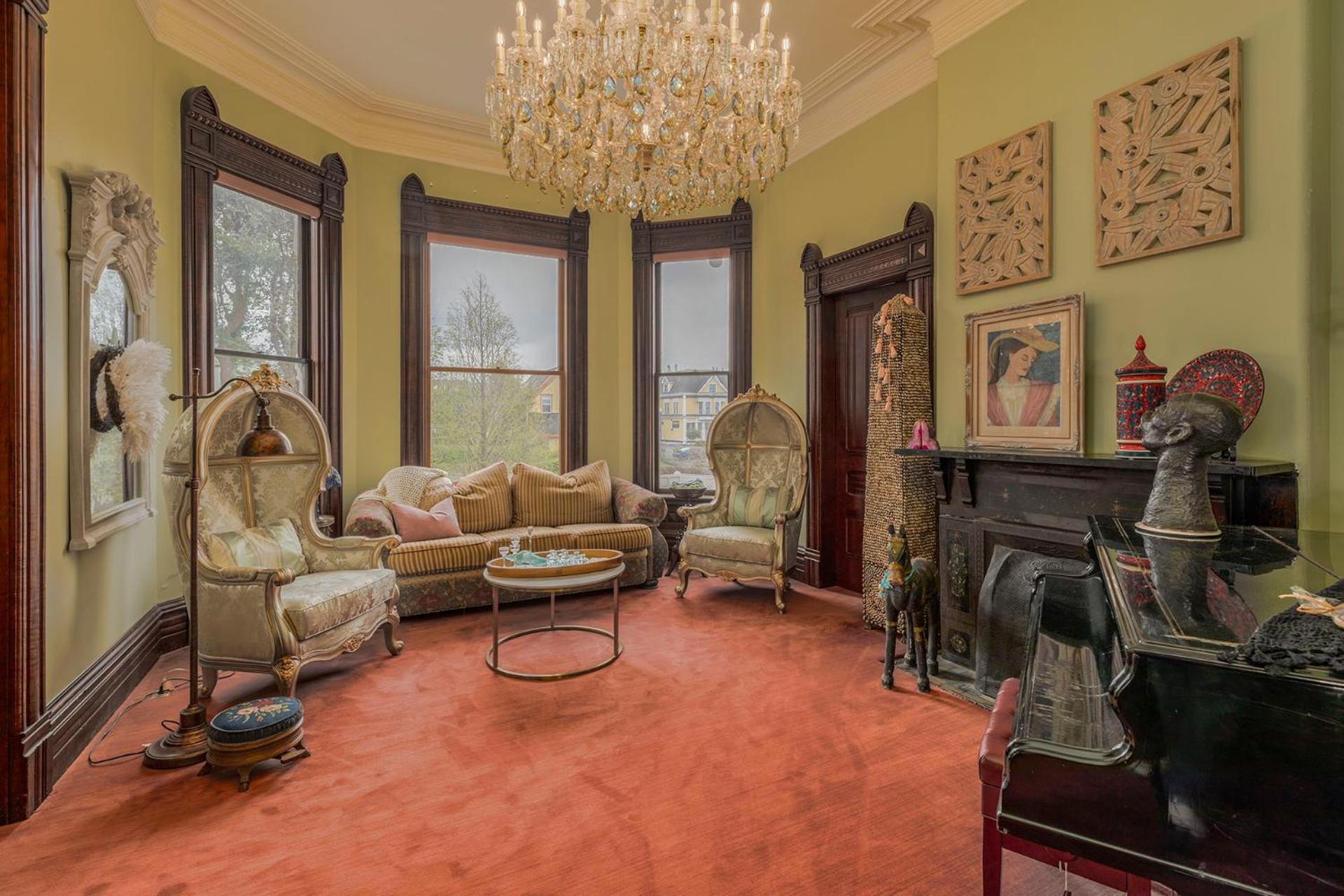 Pinc Lady Mansion photo 10