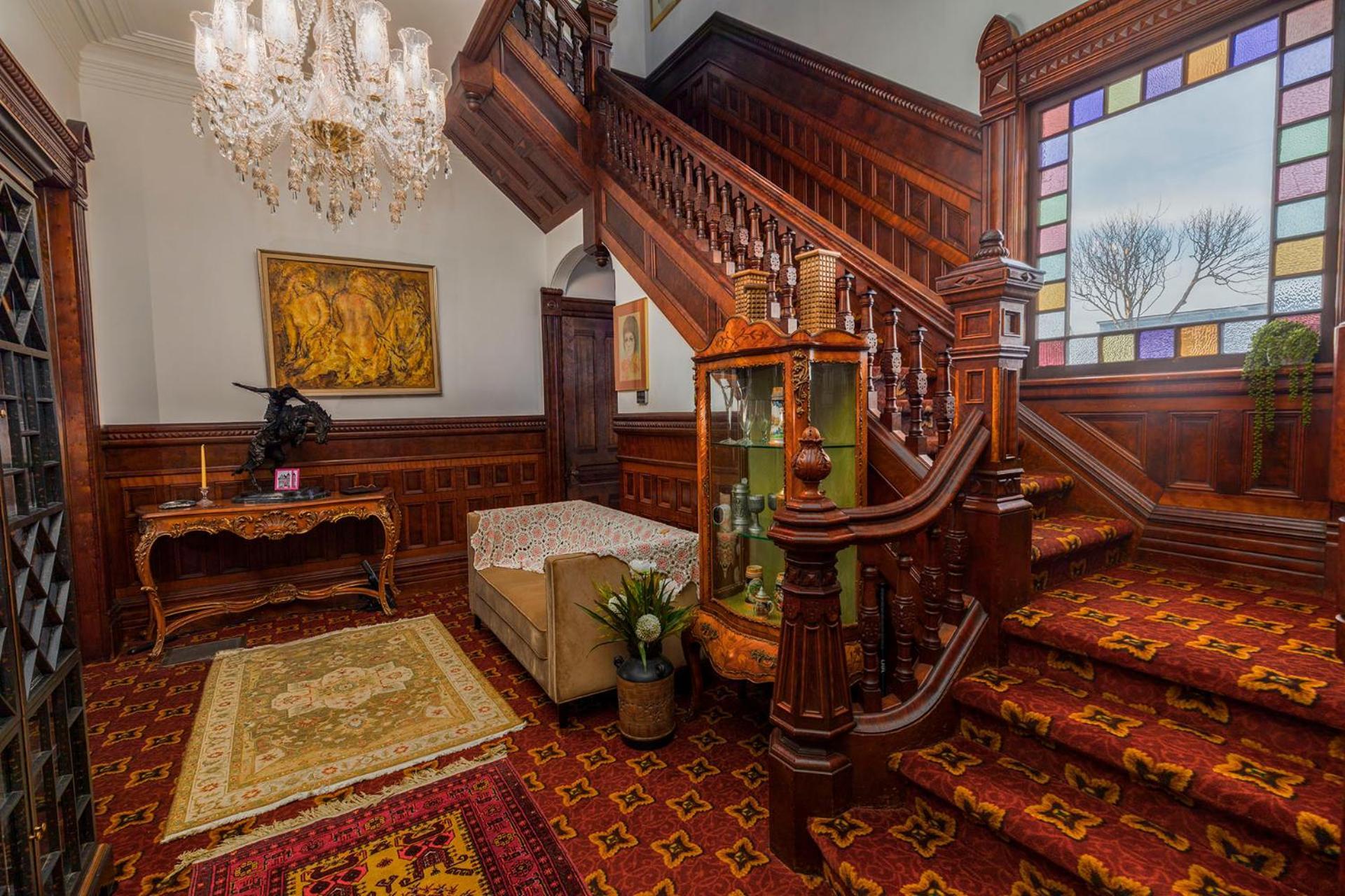 Pinc Lady Mansion photo 6