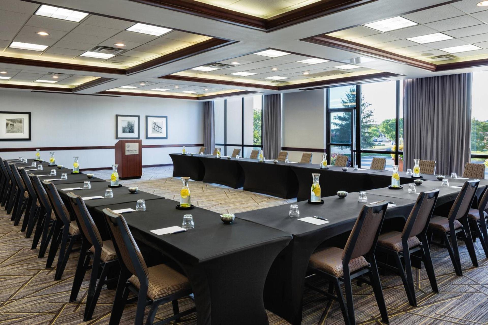 Sheraton West Des Moines photo 27