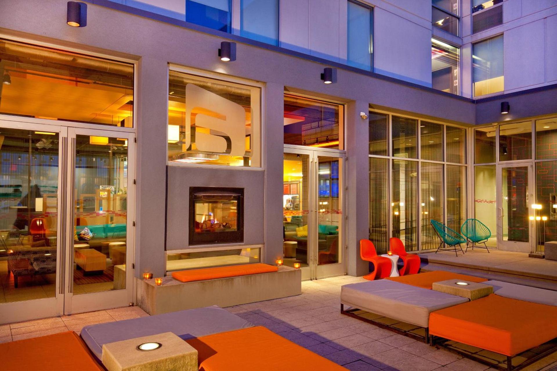 Aloft by Marriott Bolingbrook photo 7