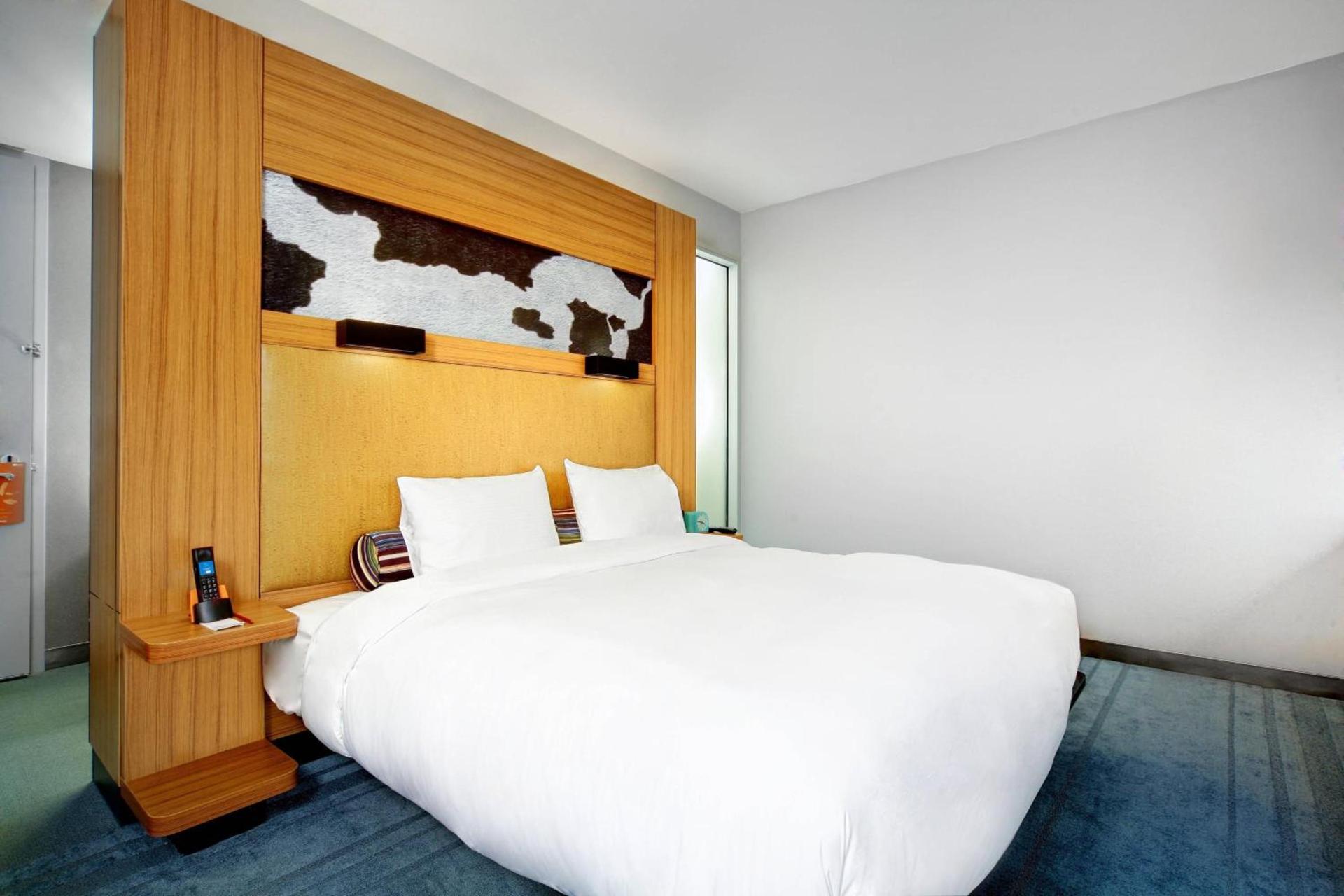 Aloft by Marriott Bolingbrook photo 8