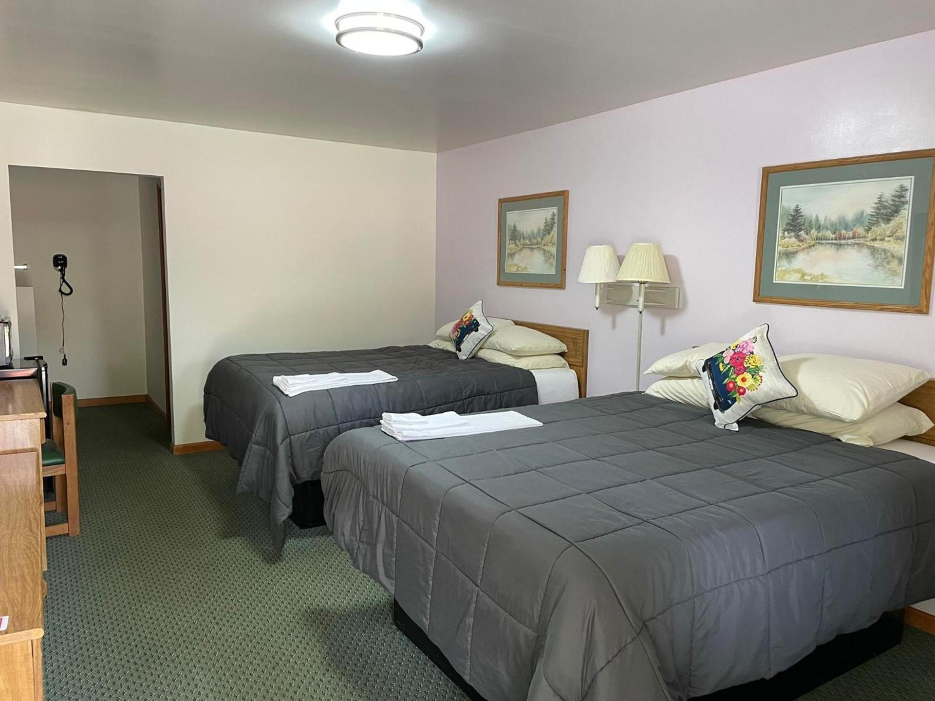 PINE VALLEY MOTEL photo 44