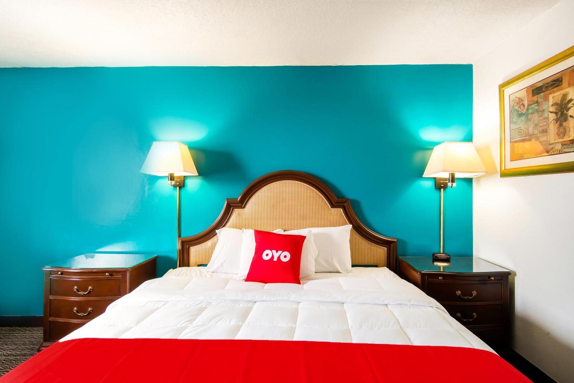 OYO Hotel Hutchinson West 4th Ave photo 14