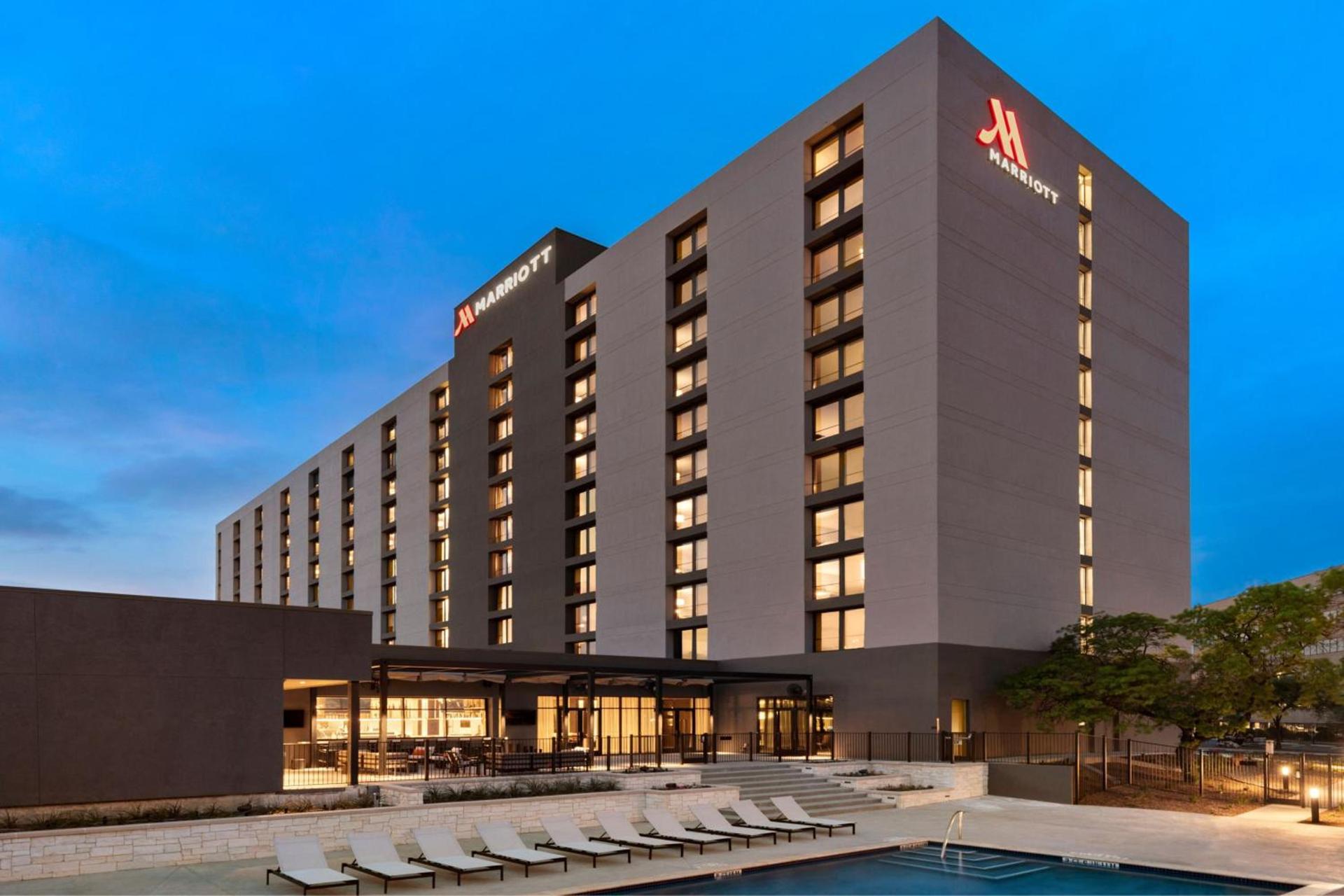 Marriott San Antonio Airport photo 1