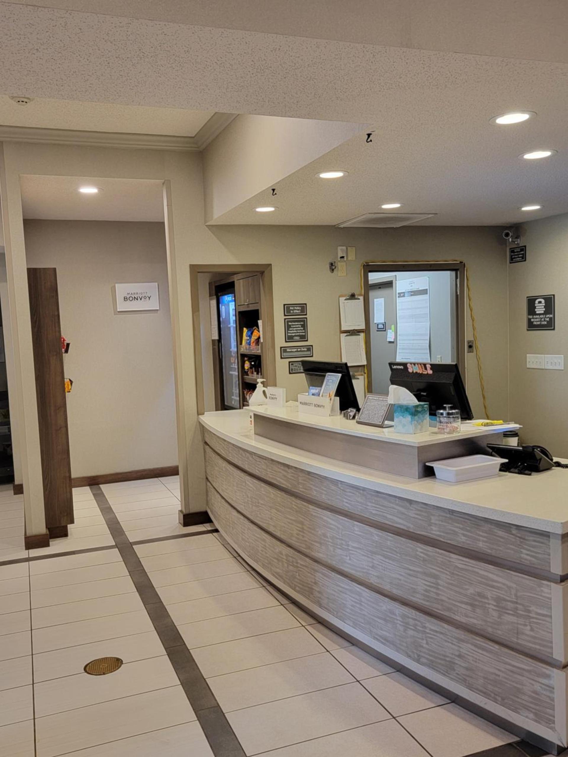 Residence Inn Indianapolis Airport photo 4